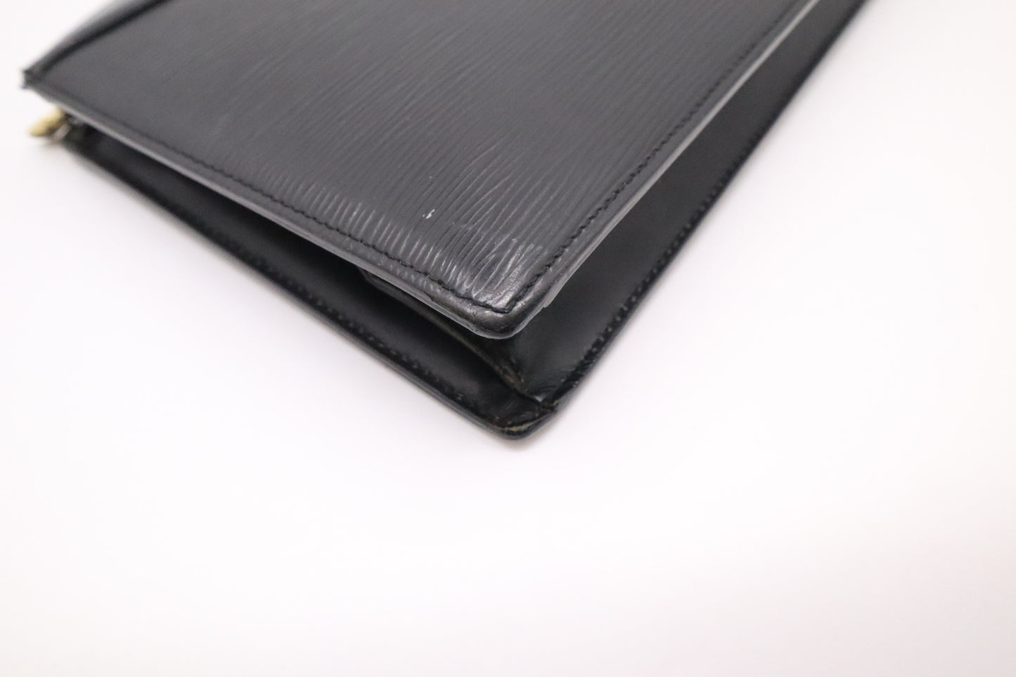 Louis Vuitton Clutch Bag in  Black Epi Trousse Crete Leather