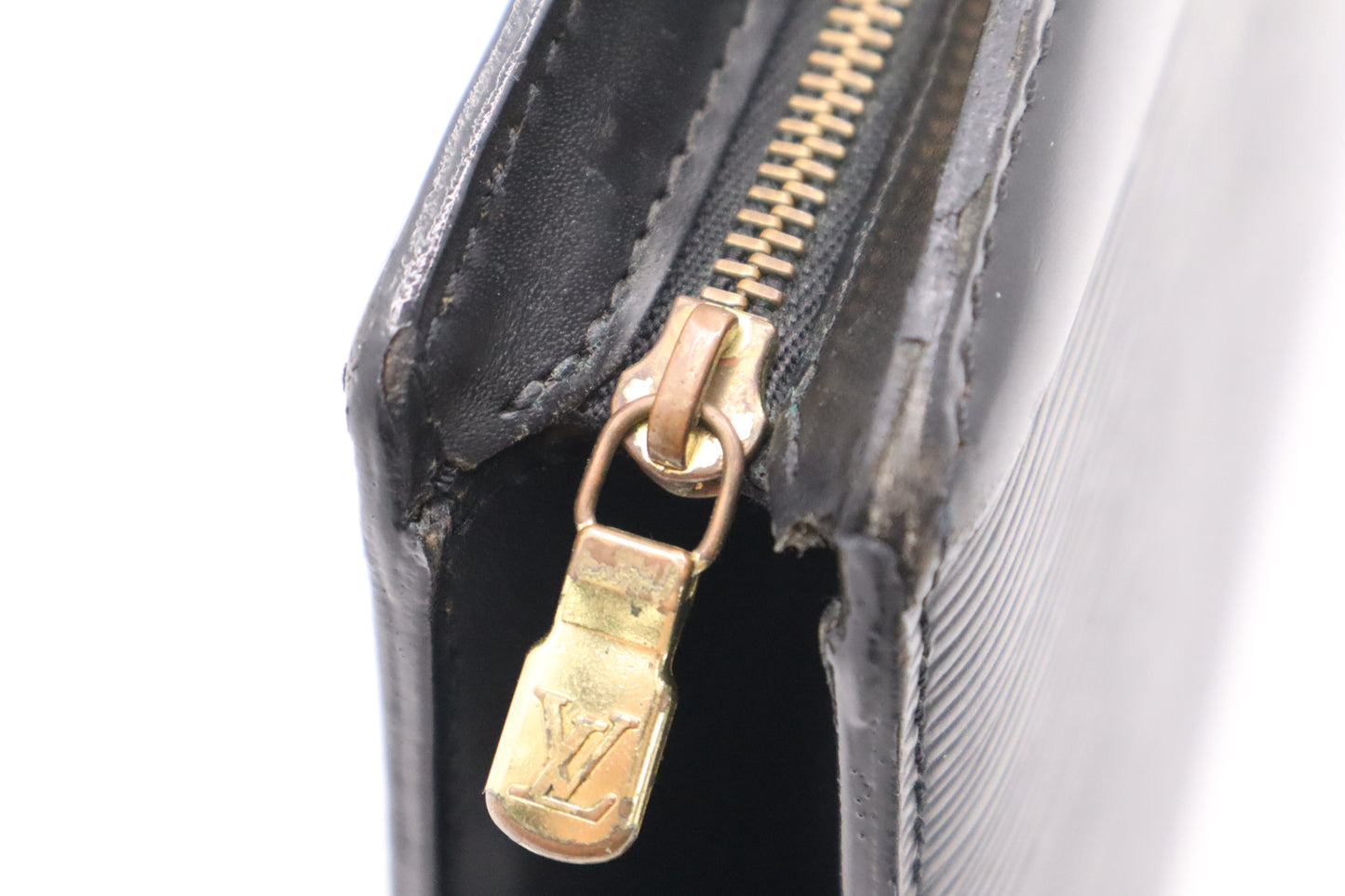 Louis Vuitton Clutch Bag in  Black Epi Trousse Crete Leather