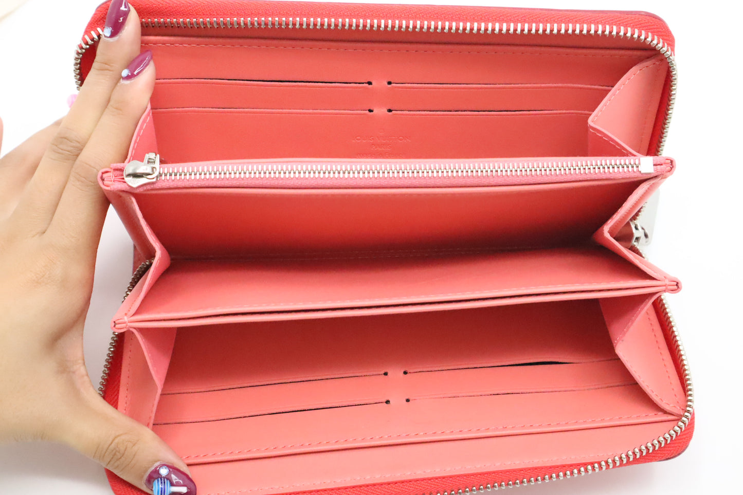 Louis Vuitton Long Zippy Wallet in Poppy Rayures Vernis Leather