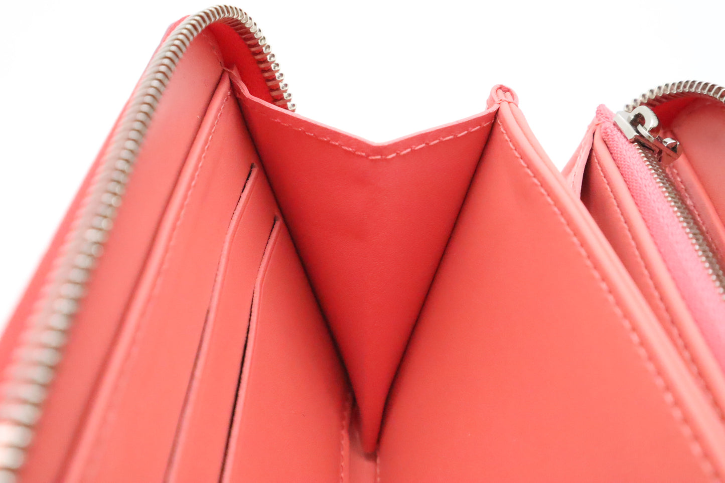 Louis Vuitton Long Zippy Wallet in Poppy Rayures Vernis Leather