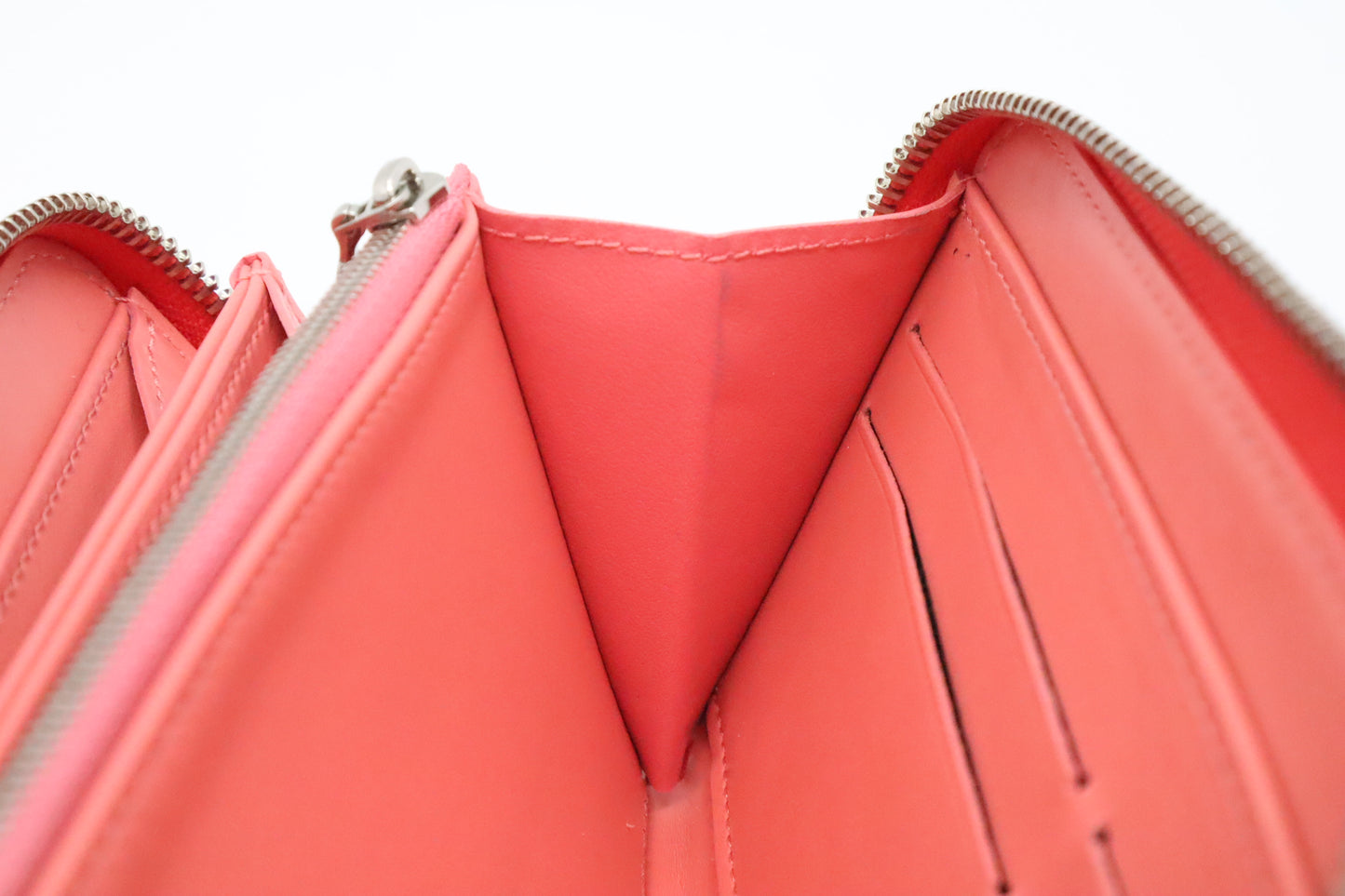 Louis Vuitton Long Zippy Wallet in Poppy Rayures Vernis Leather