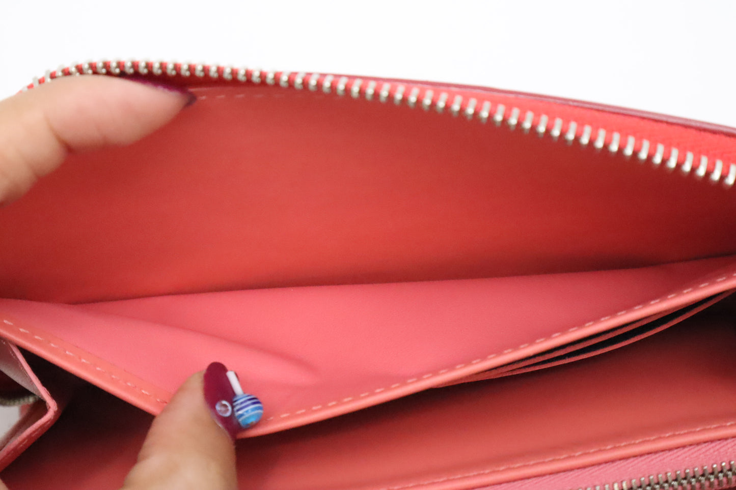 Louis Vuitton Long Zippy Wallet in Poppy Rayures Vernis Leather