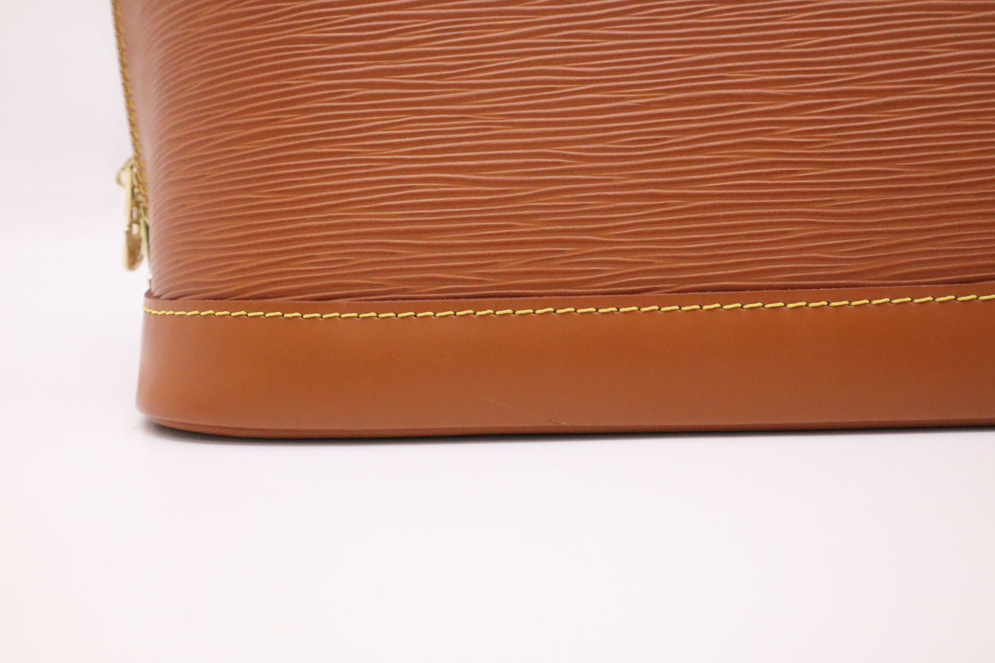 Louis Vuitton Alma PM in Mandarin Epi Leather