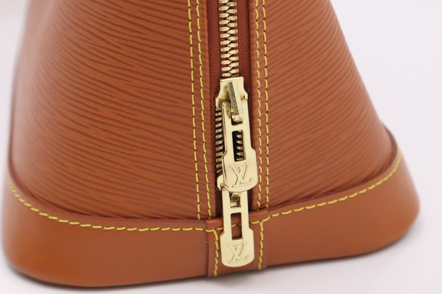 Louis Vuitton Alma PM in Mandarin Epi Leather