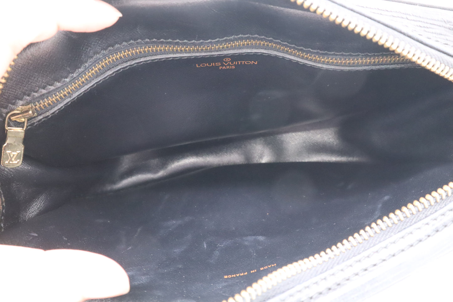 Louis Vuitton Jeune Fille in Black Epi Leather