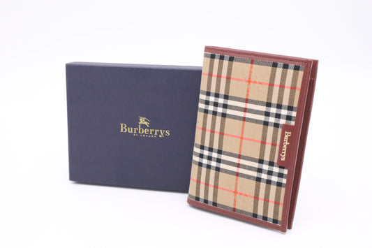 Burberry Agenda in Brown Checked Canvas