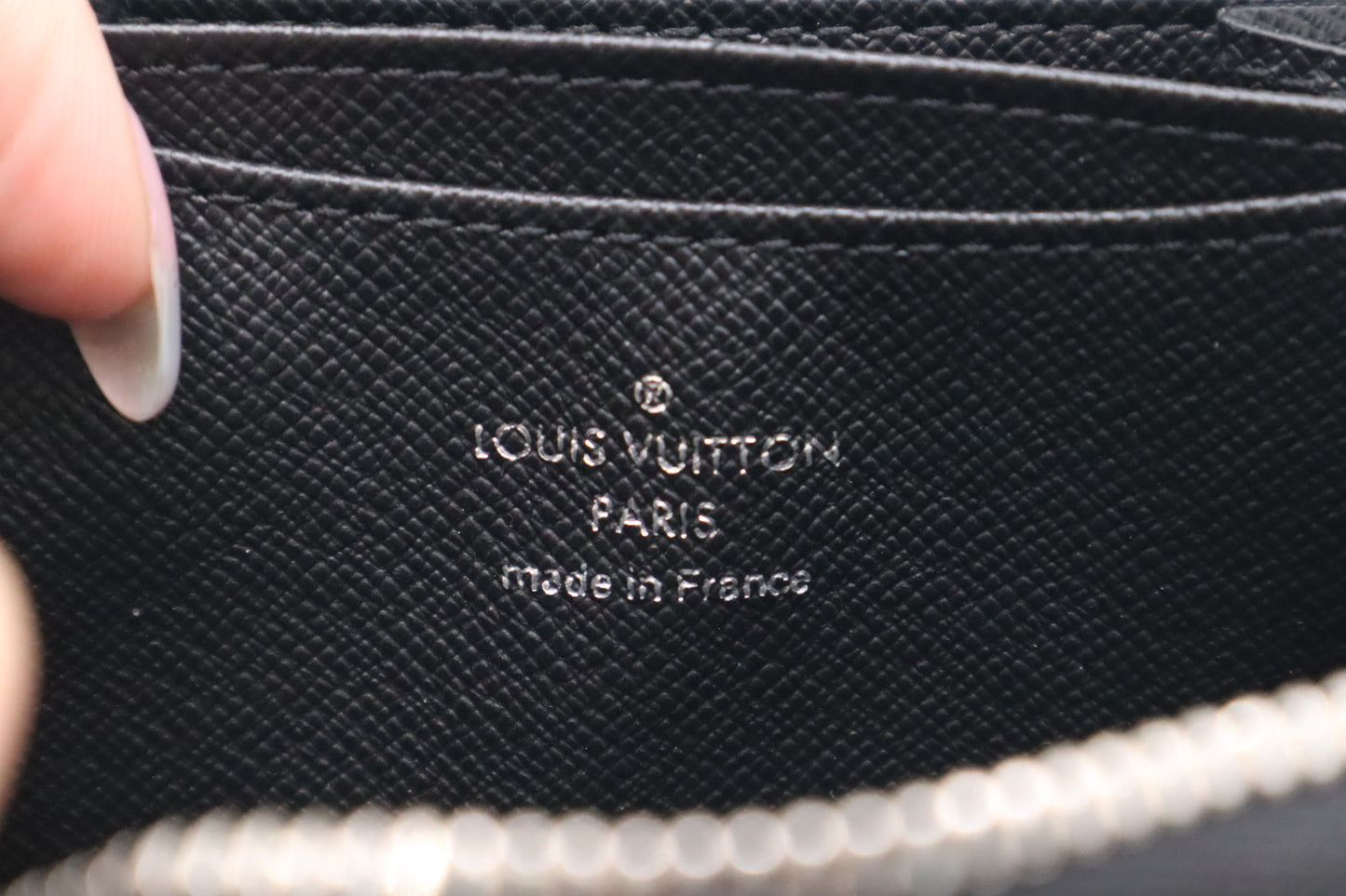Louis Vuitton Zippy Coin Case in Black Epi Leather