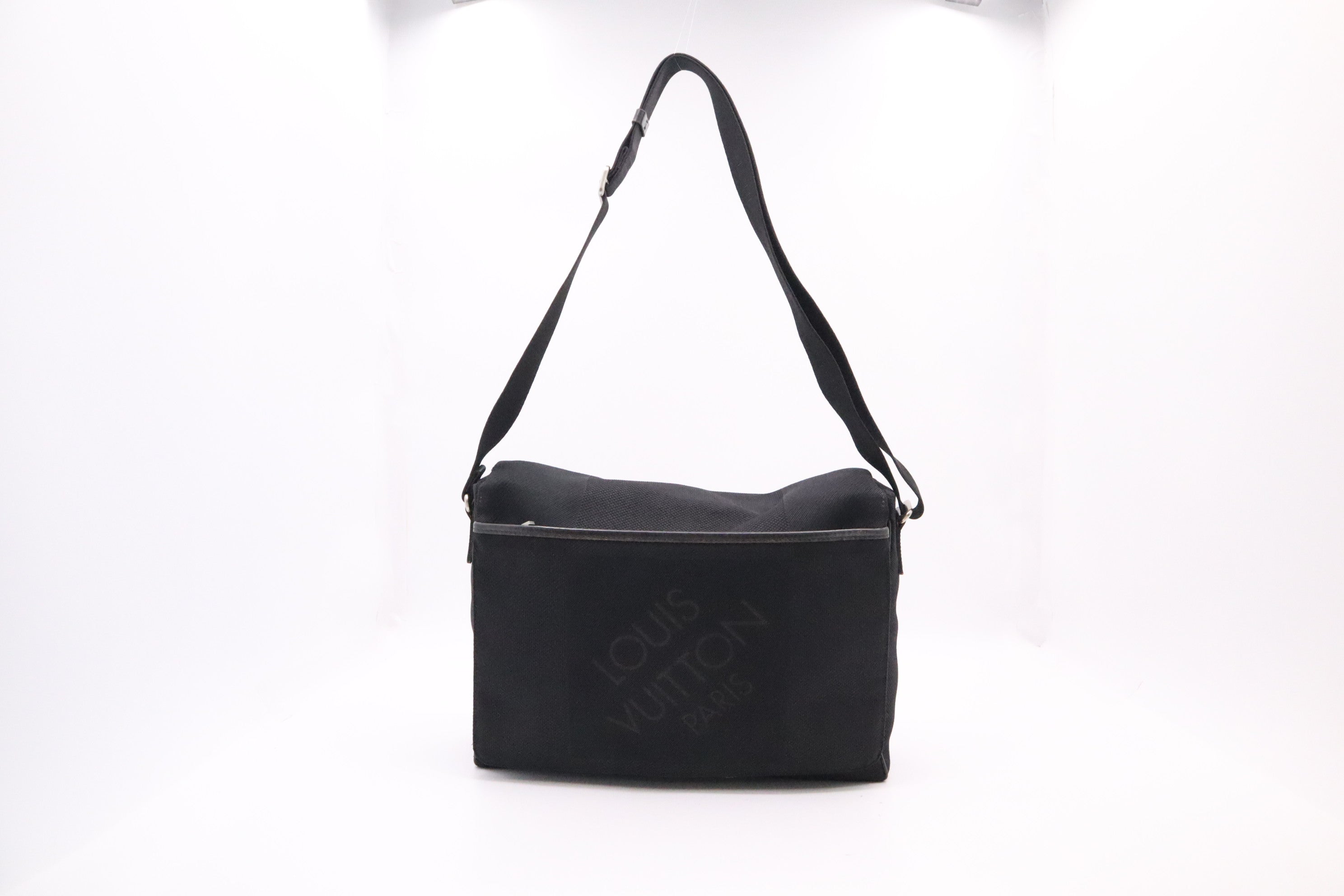 Louis vuitton terre damier geant canvas messenger bag best sale