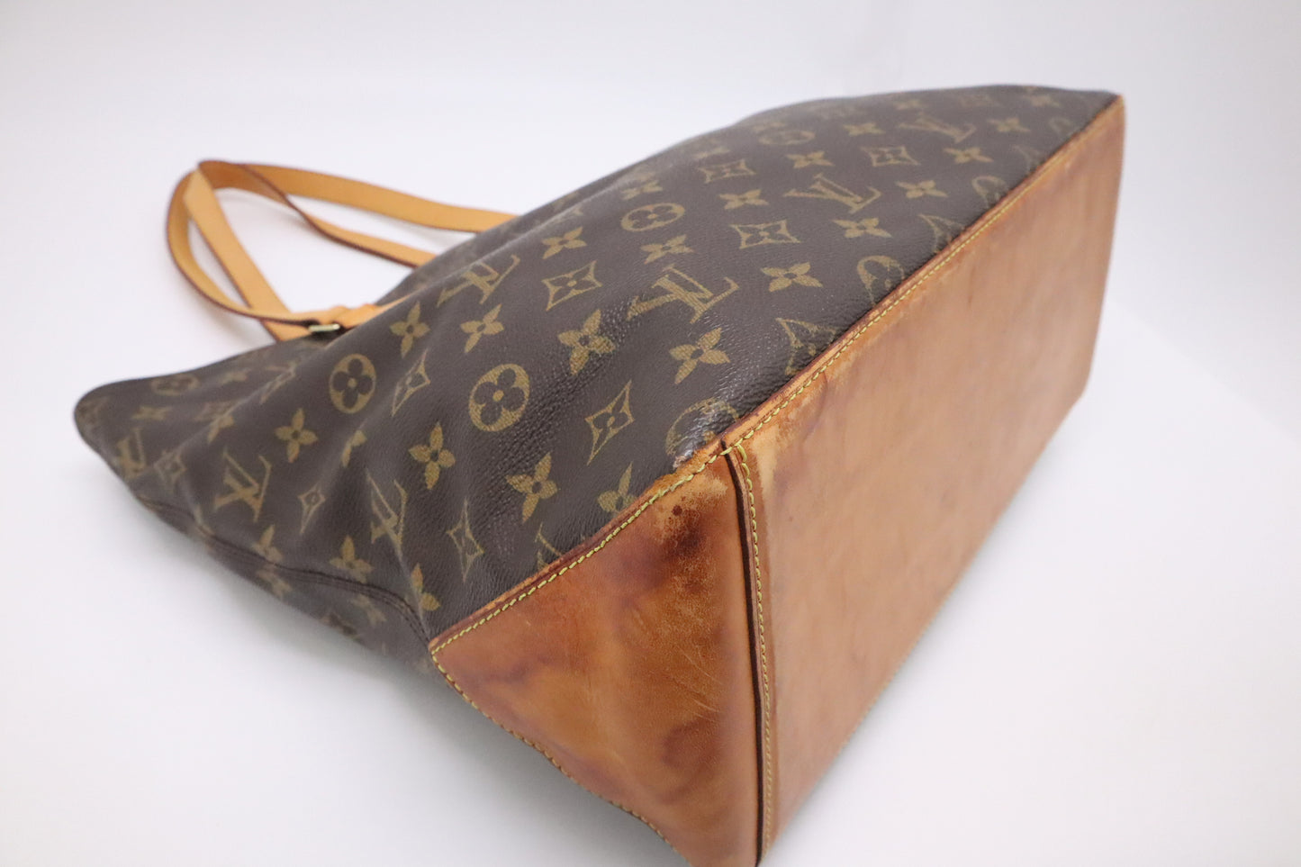 Louis Vuitton Cabas Mezzo in Monogram Canvas