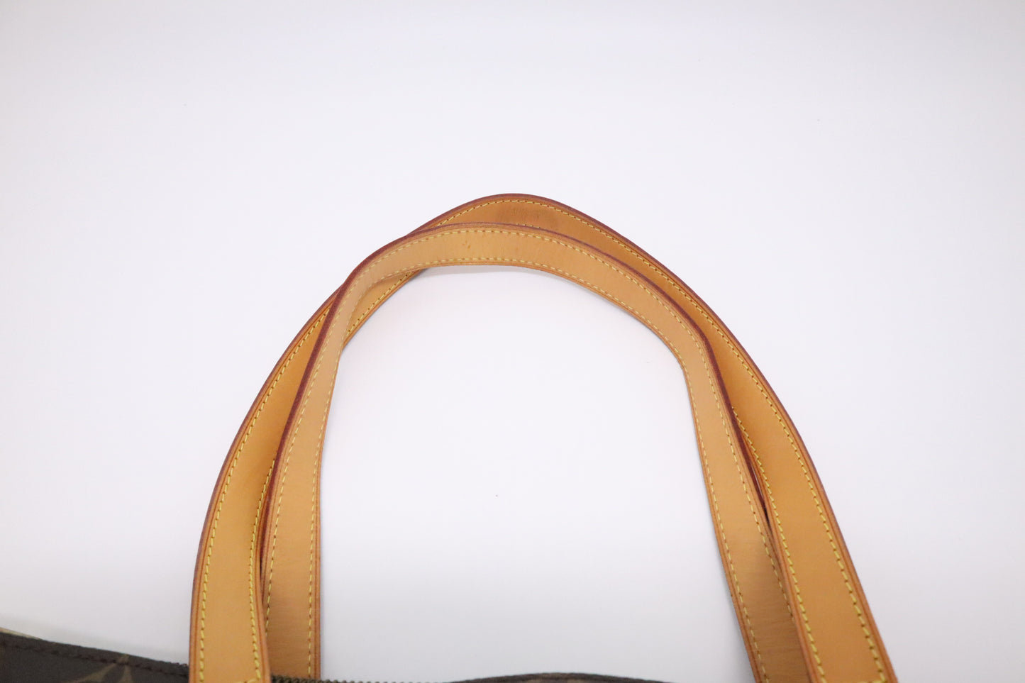 Louis Vuitton Cabas Mezzo in Monogram Canvas