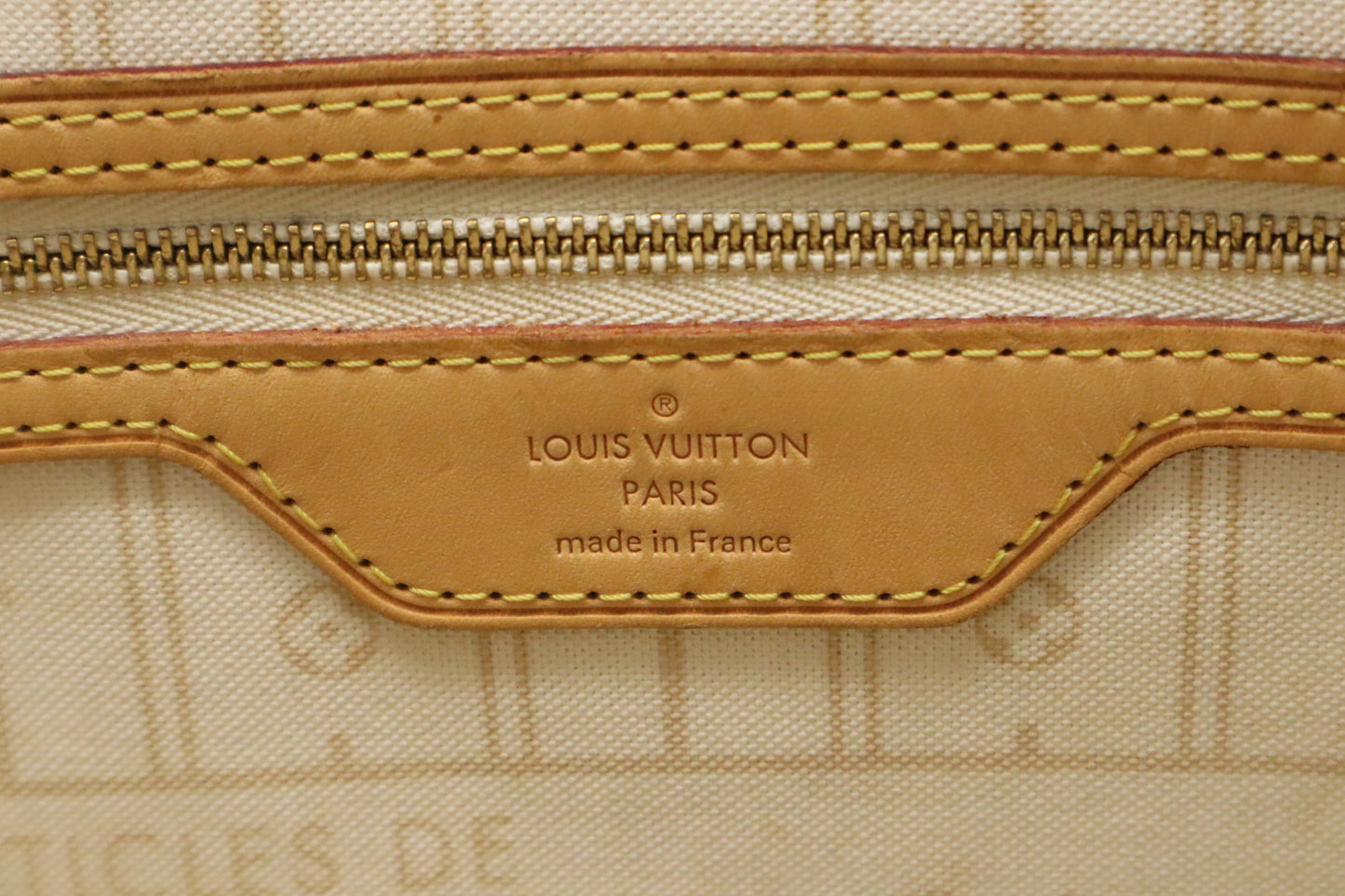 Louis Vuitton Neverfull GM in Damier Azur Canvas