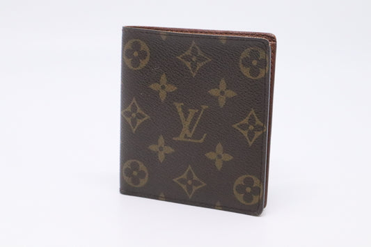 Louis Vuitton Bifold Wallet in Monogram Canvas