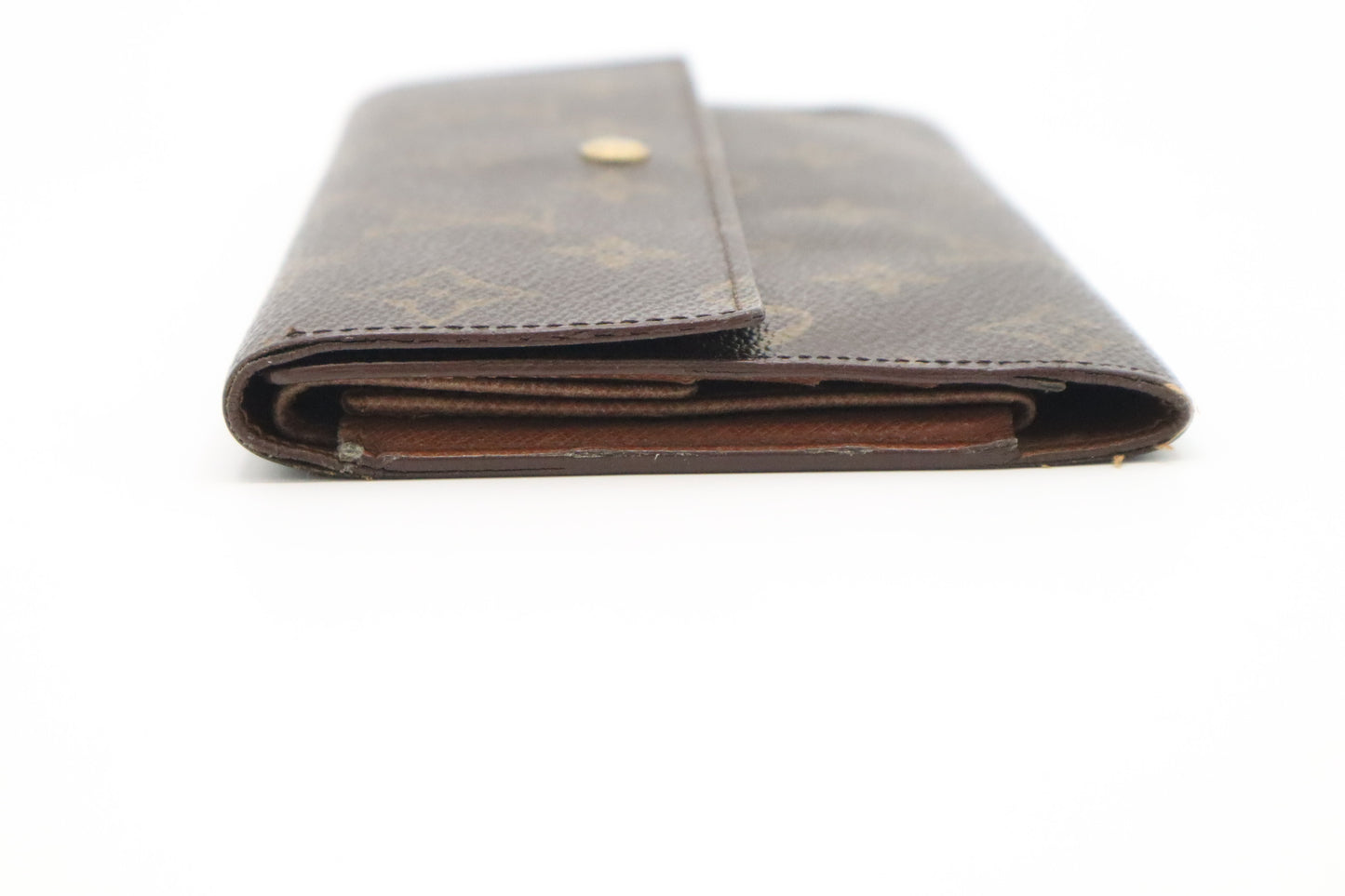 Louis Vuitton International Wallet in Monogram Canvas