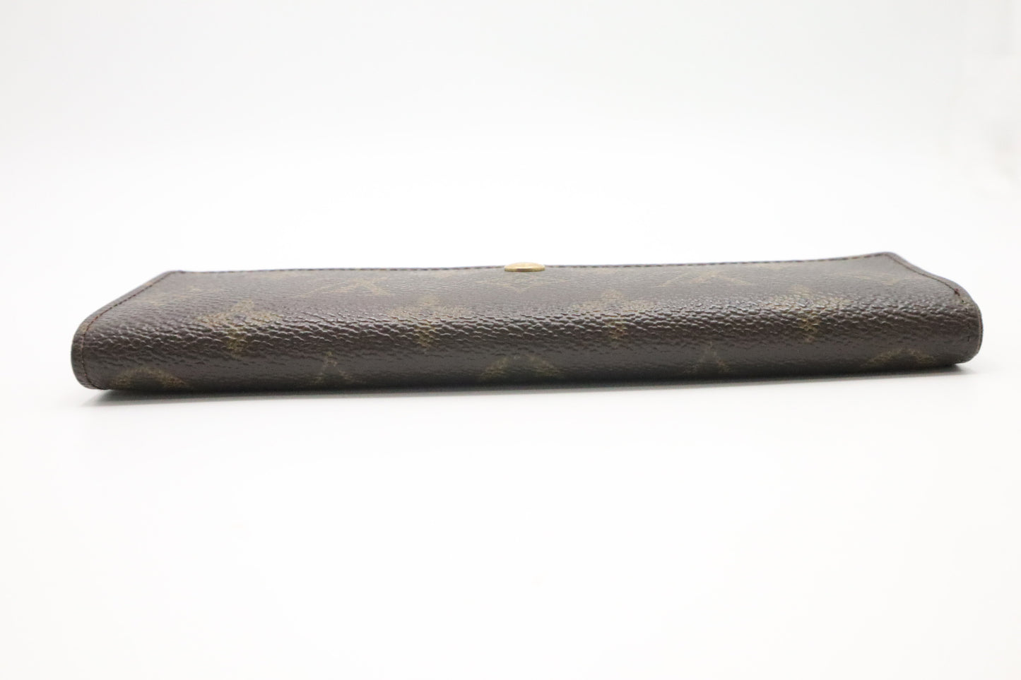 Louis Vuitton International Wallet in Monogram Canvas