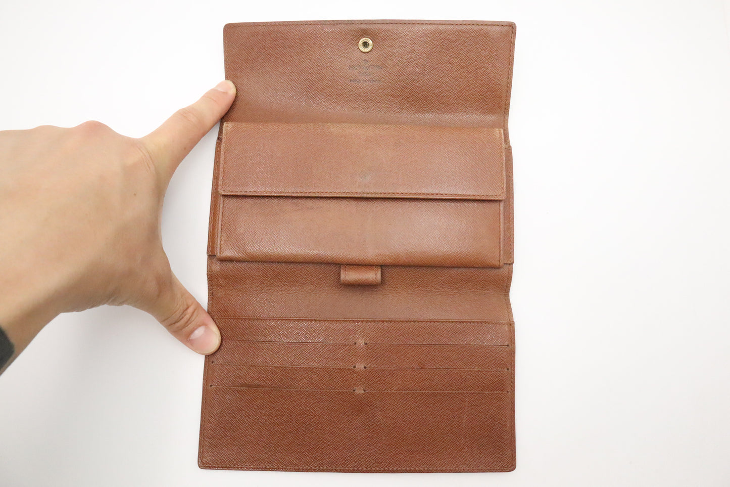 Louis Vuitton International Wallet in Monogram Canvas