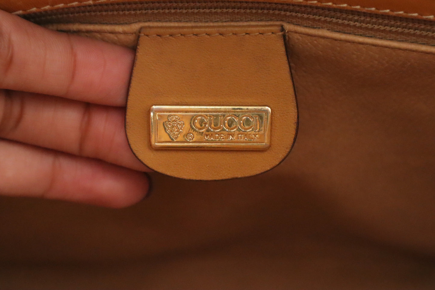 Gucci Shoulder Bag in White Micro GG Coated Canvas