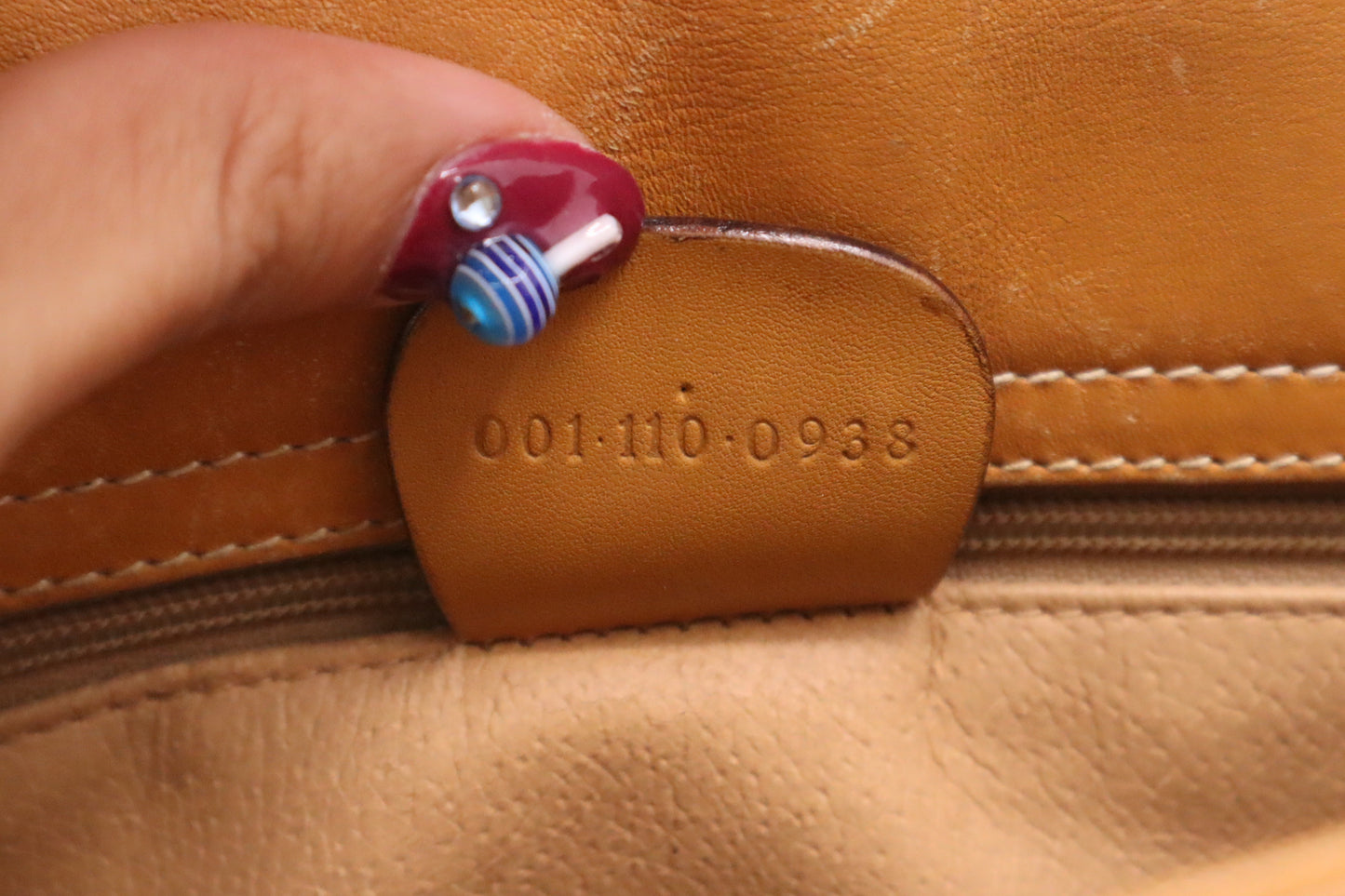 Gucci Shoulder Bag in White Micro GG Coated Canvas