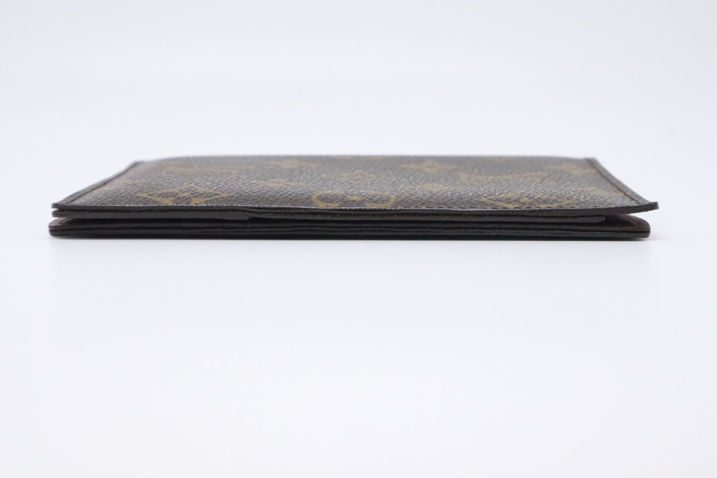 Louis Vuitton Passport Case in Monogram Canvas