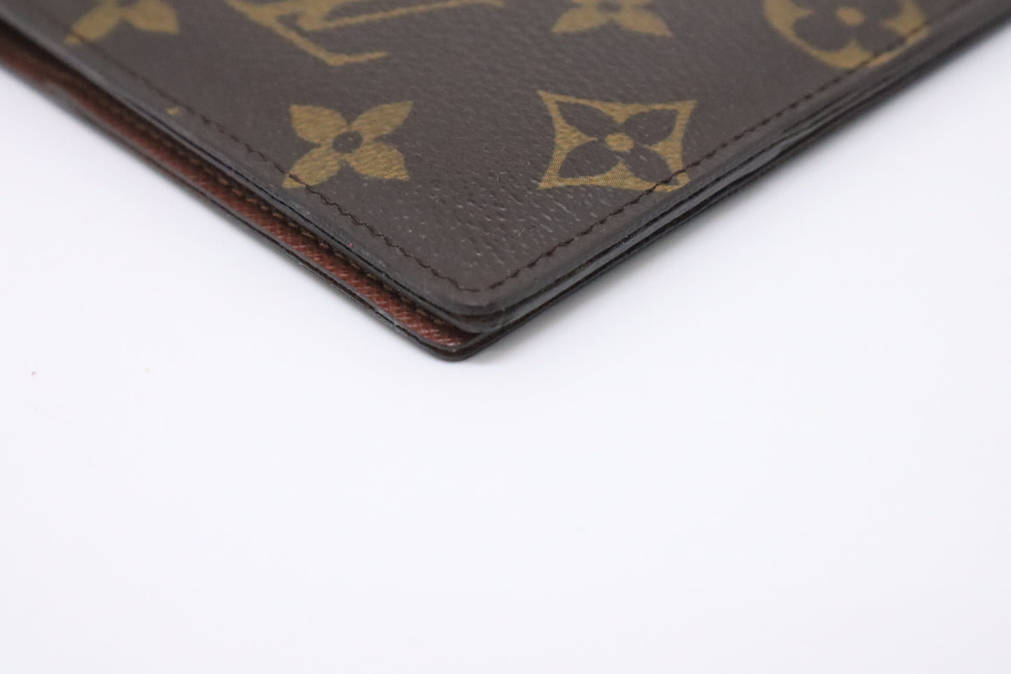 Louis Vuitton Passport Case in Monogram Canvas