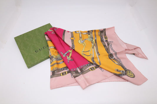 Gucci Scarf in Pink Silk