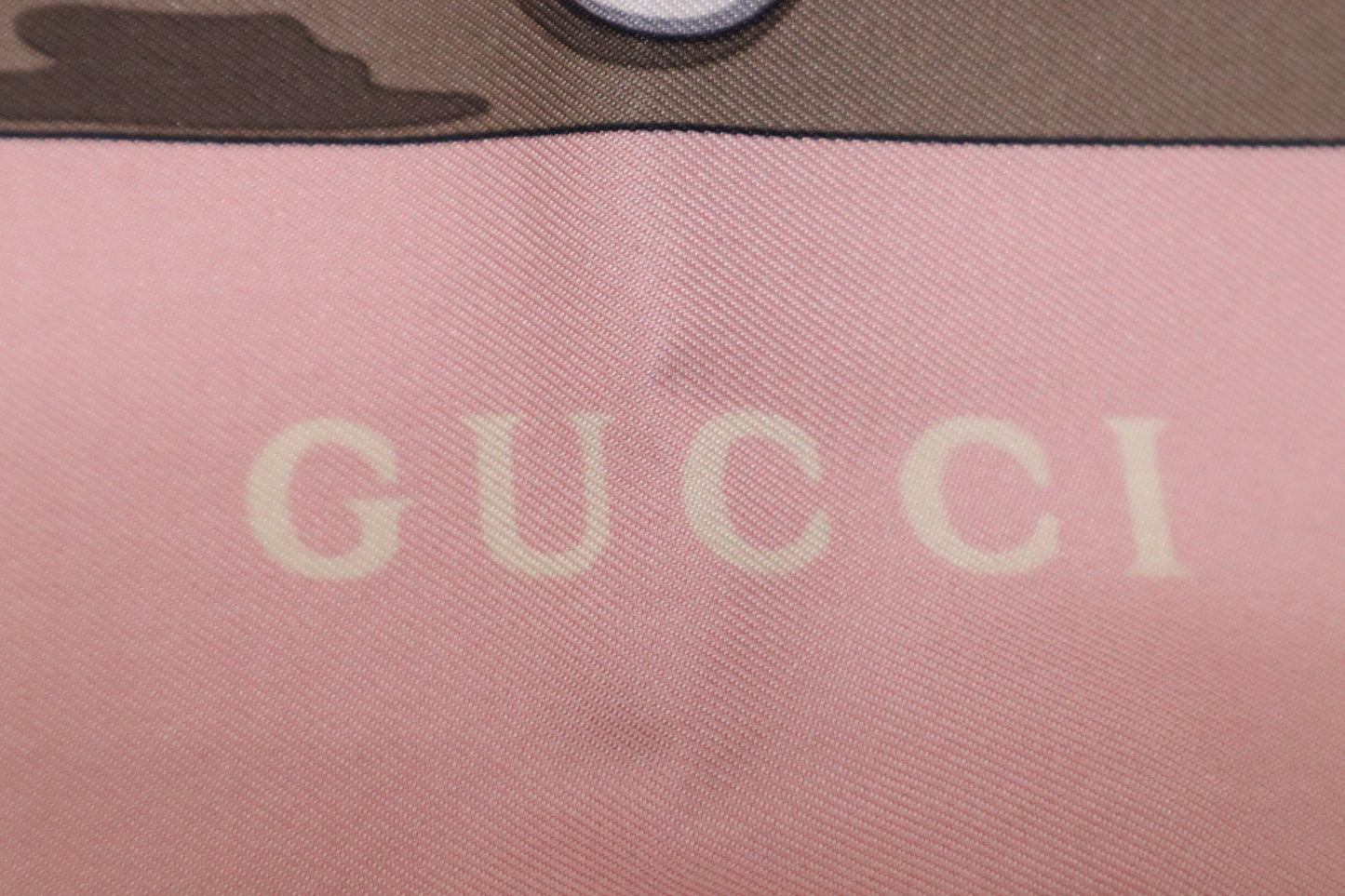 Gucci Scarf in Pink Silk