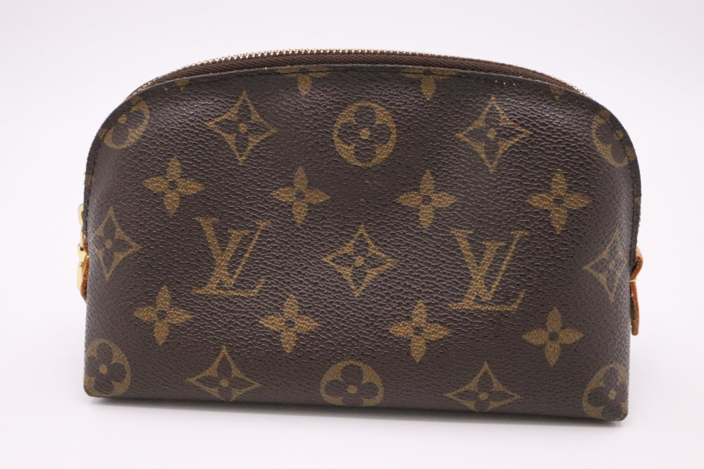 Louis Vuitton Pochette Cosmetics PM in Monogram Canvas