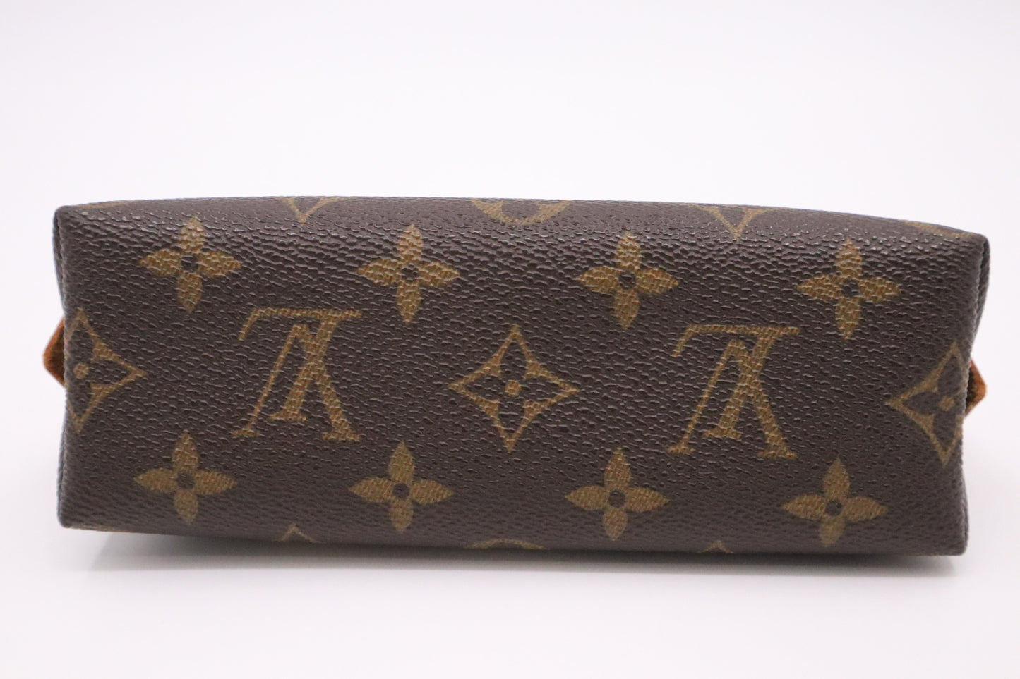Louis Vuitton Pochette Cosmetics PM in Monogram Canvas
