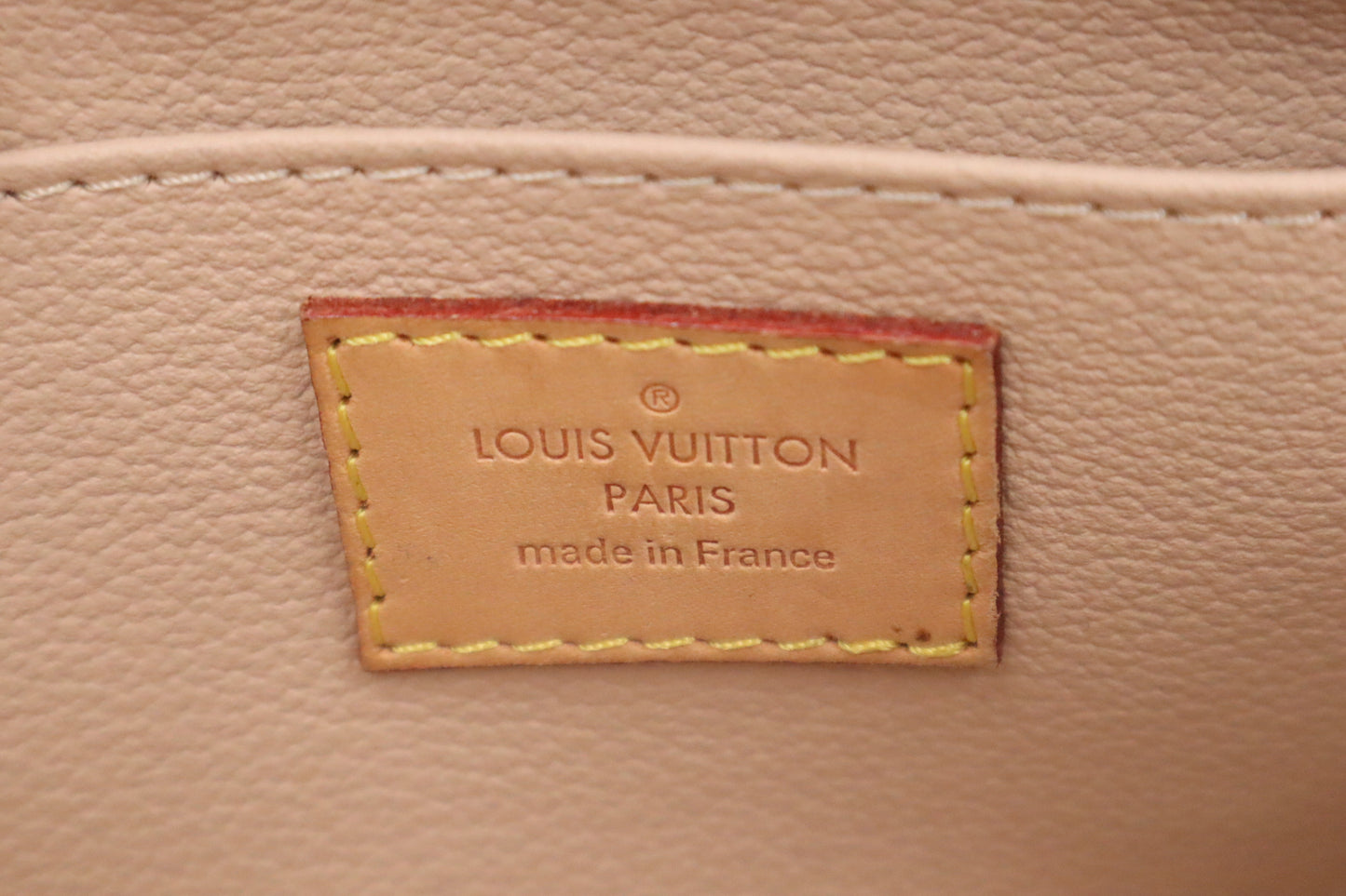 Louis Vuitton Pochette Cosmetics PM in Monogram Canvas