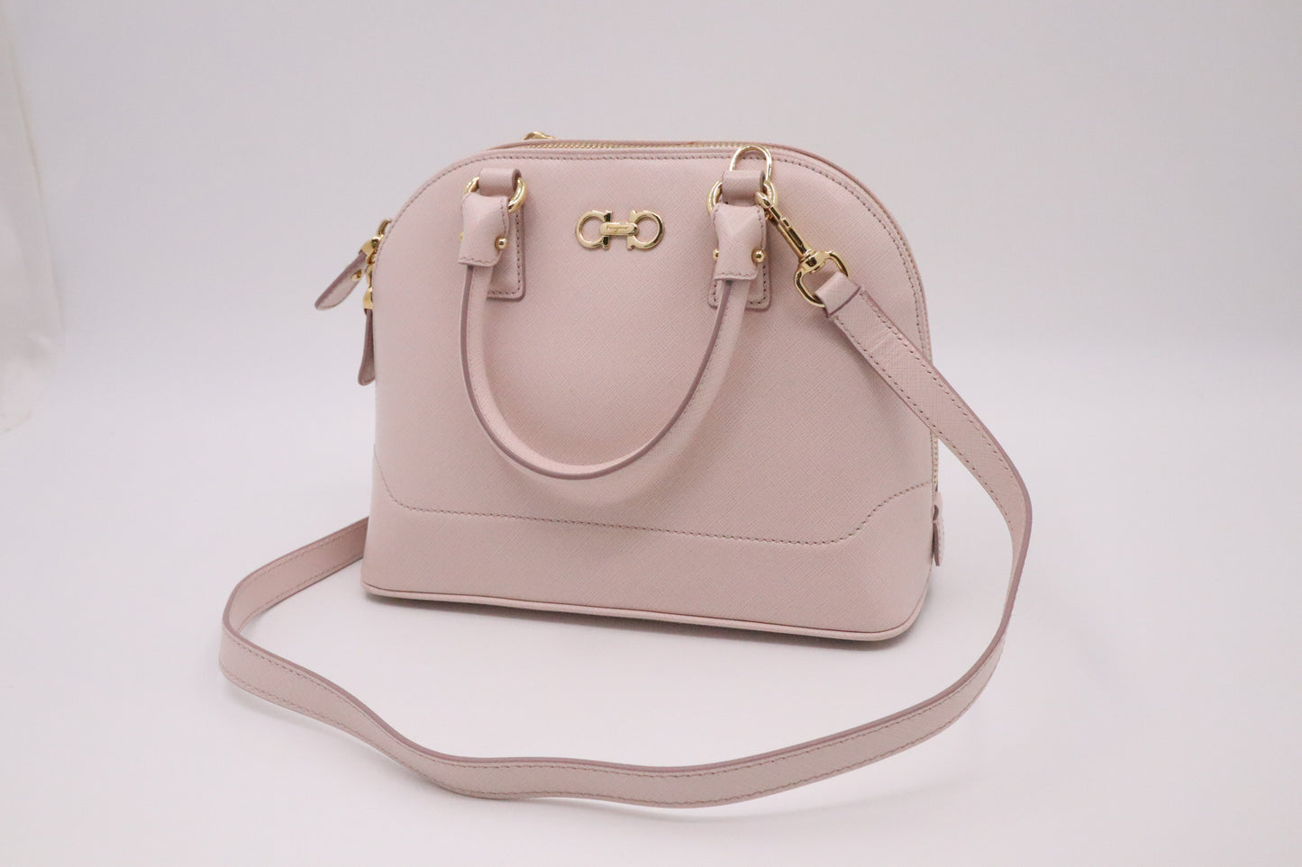 Ferragamo Darina Handbag in Pink Saffiano Leather