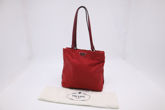 Prada Shoulder Bag in Red Nylon
