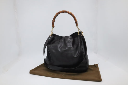 Gucci Bamboo Shoulder Bag in Brown Leather