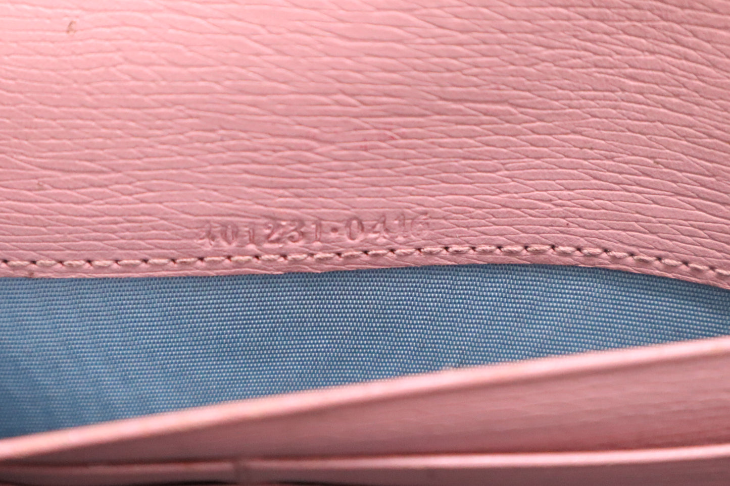 Gucci Valentine's Day Exclusive Mini Dionysus Shoulder Bag in Pink Hearts GG Leather