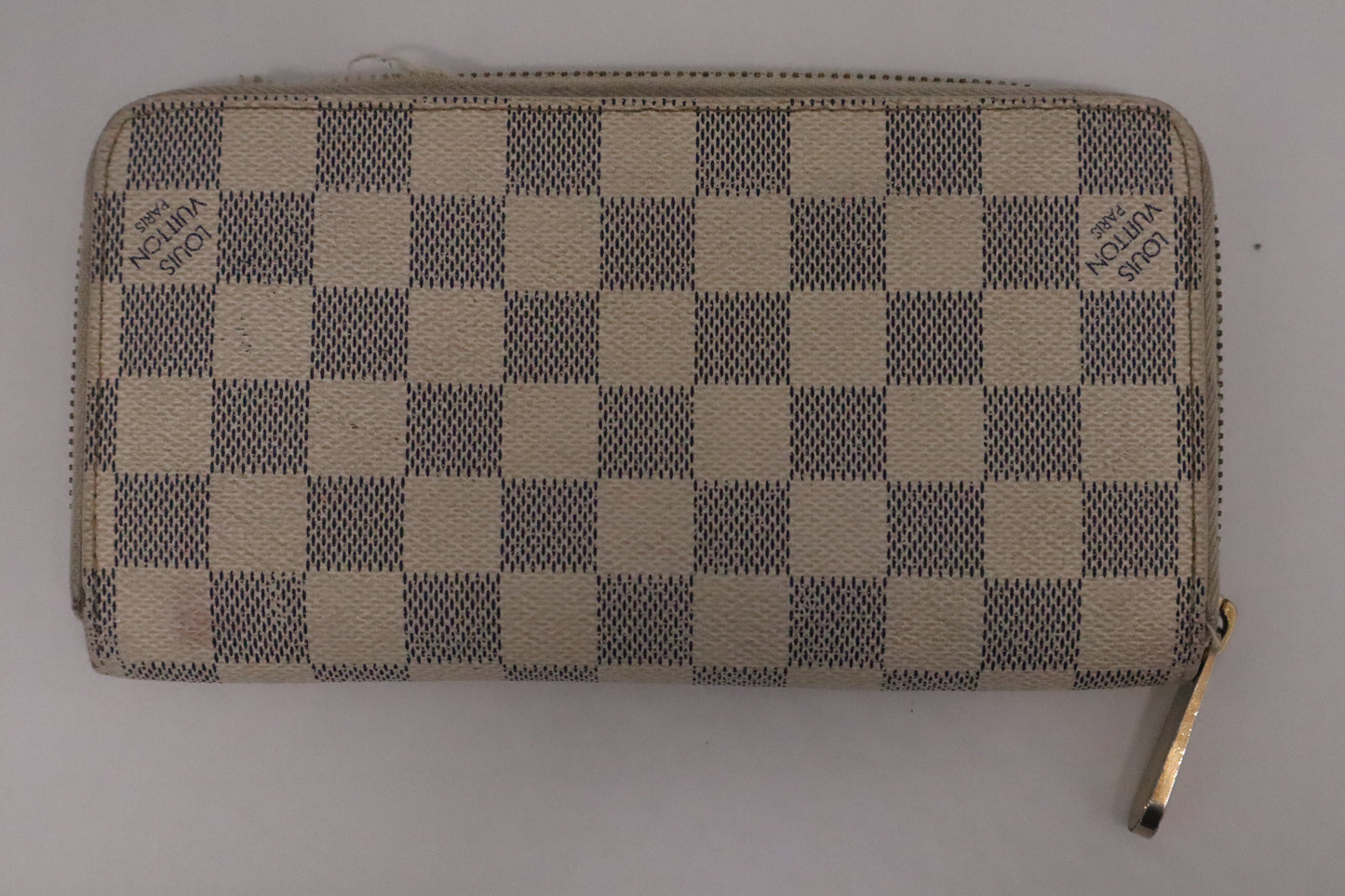 Louis Vuitton Long Zippy Wallet in Damiere Azur Canvas