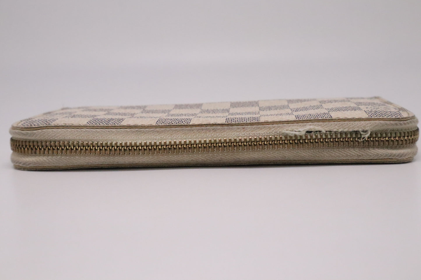 Louis Vuitton Long Zippy Wallet in Damiere Azur Canvas