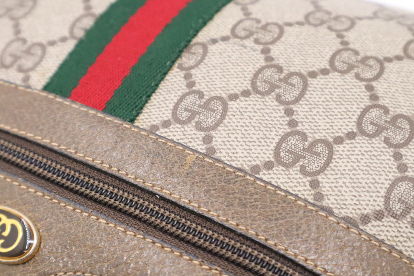 Gucci Ophidia Crossbody in GG Supreme Canvas