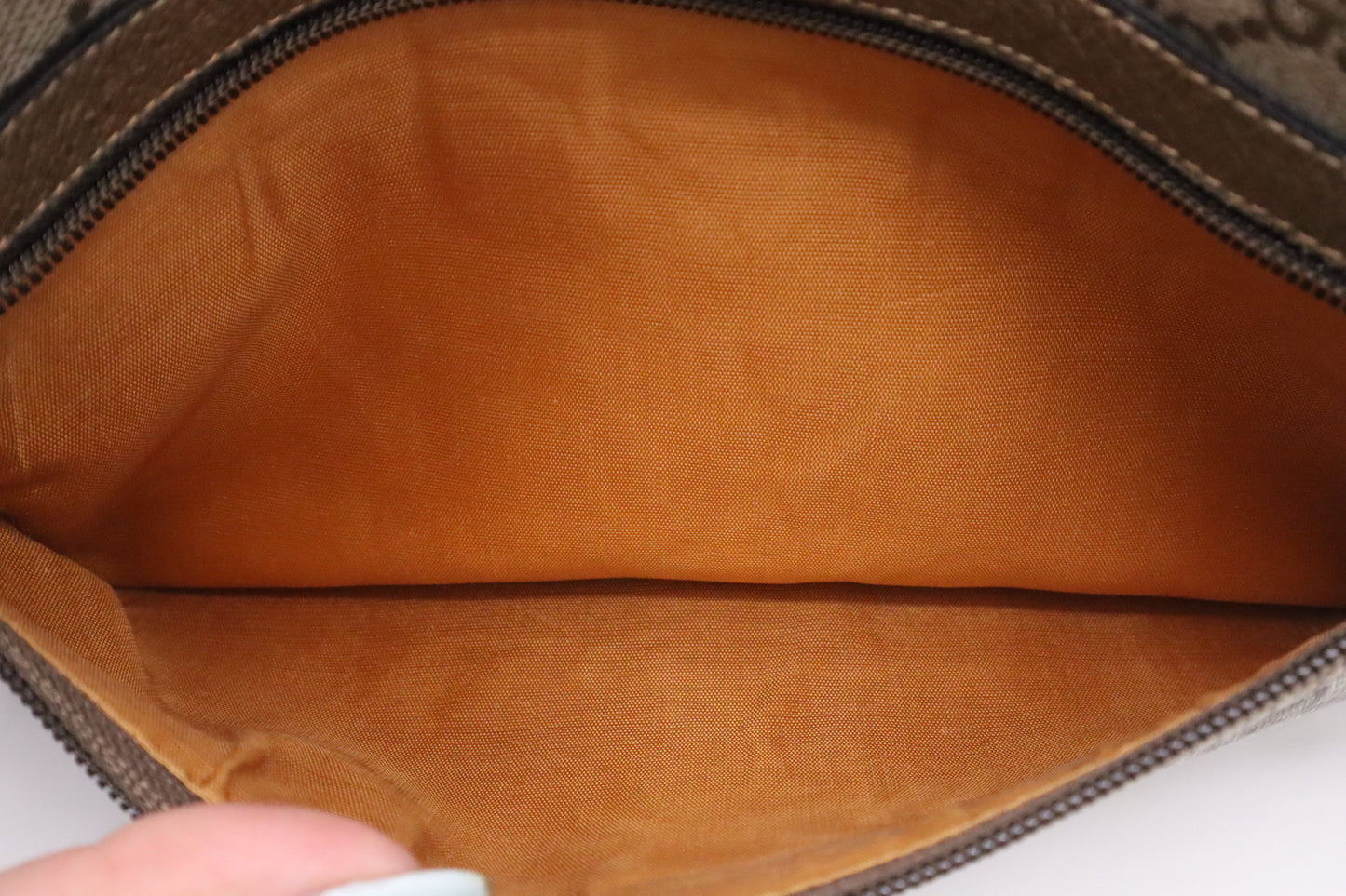 Gucci Ophidia Crossbody in GG Supreme Canvas