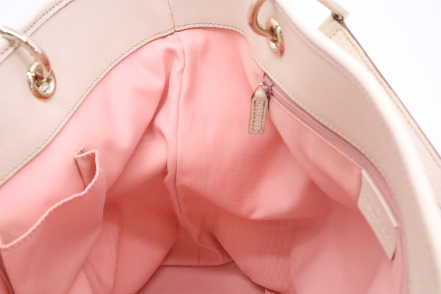 Gucci Tote Bag in Pink GG Canvas