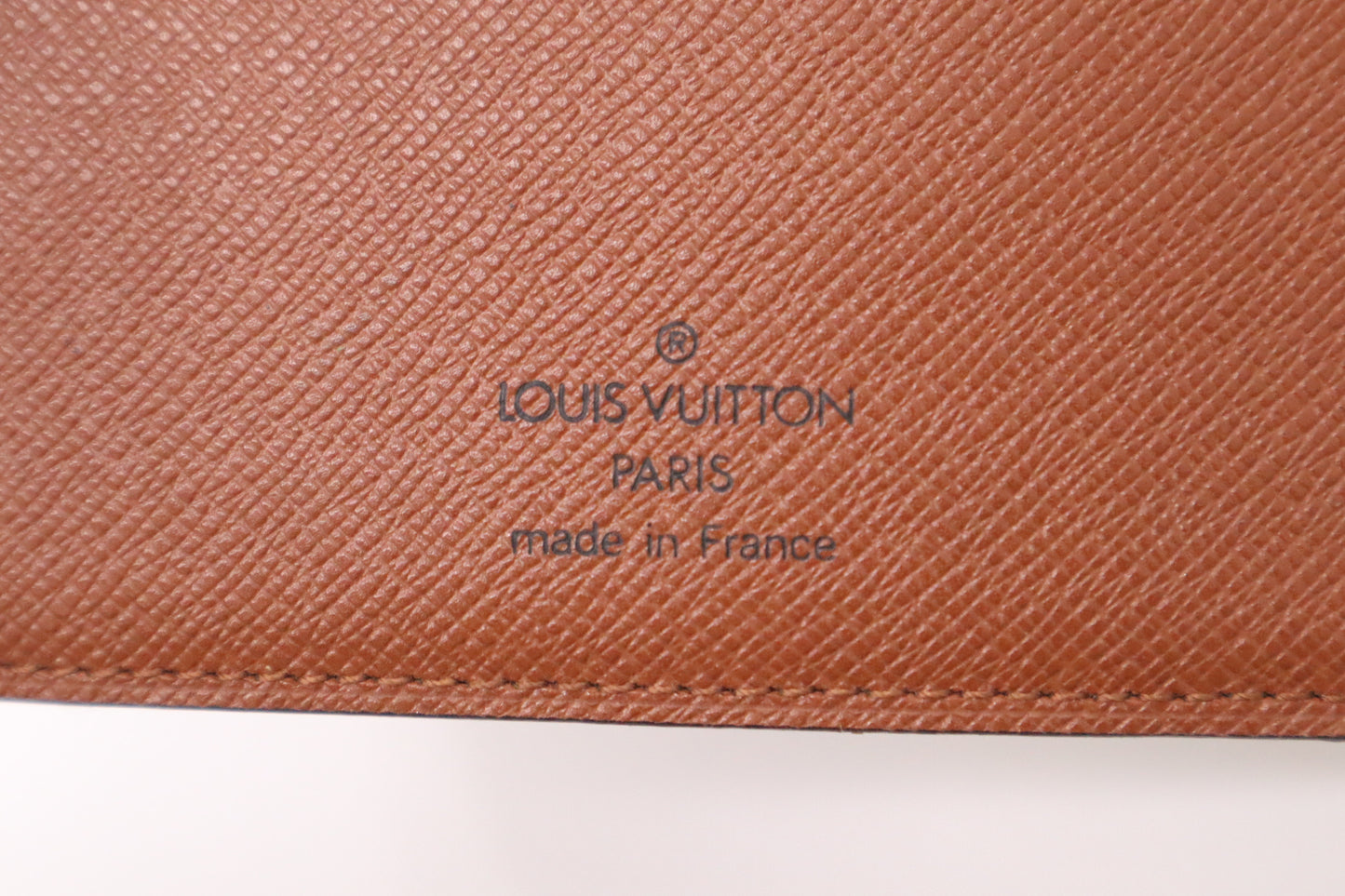 Louis Vuitton Agenda MM in Monogram Canvas