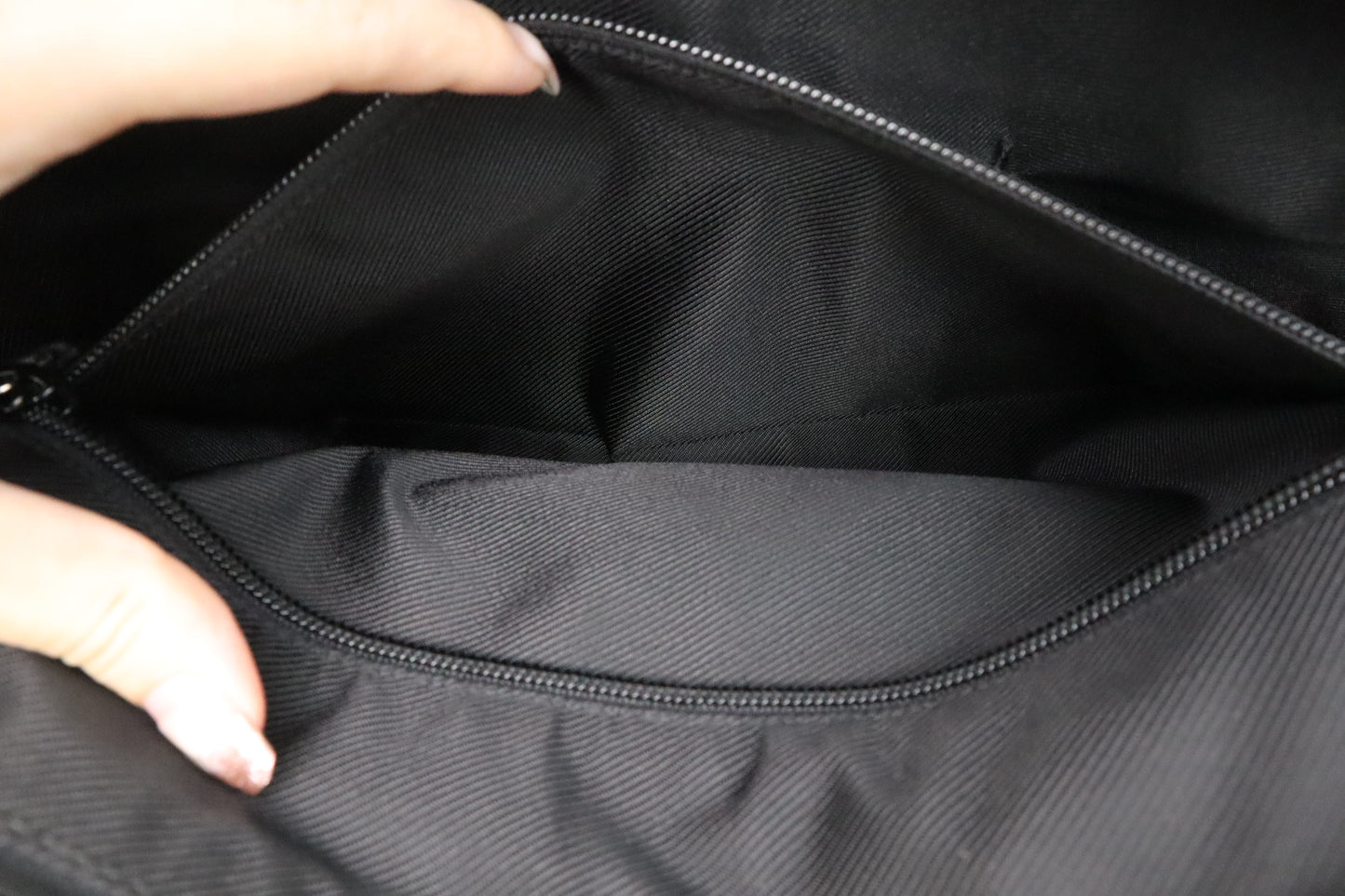 GG Messenger Bag in Black Cotton
