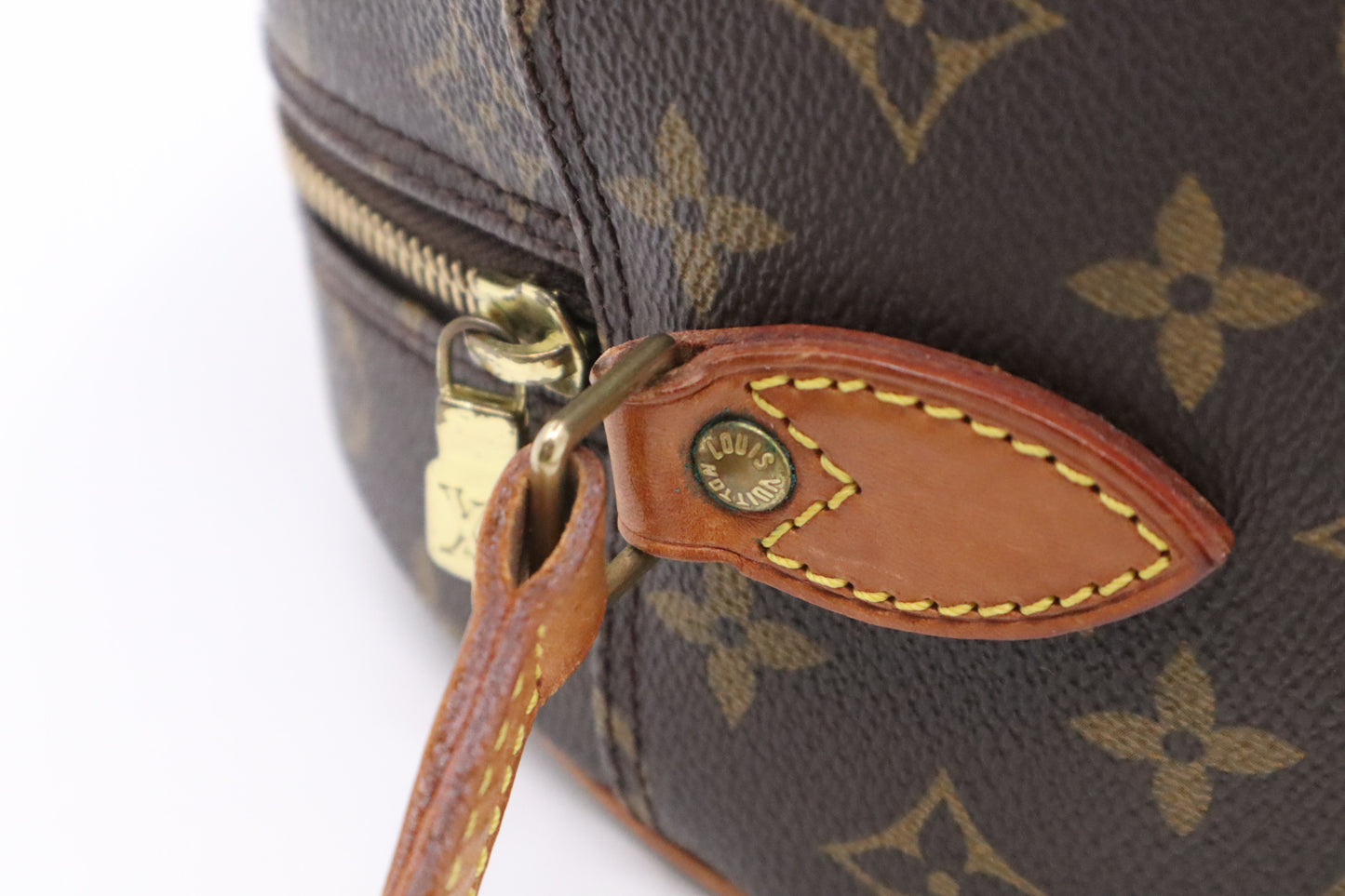 Louis Vuitton Blois in Monogram Canvas