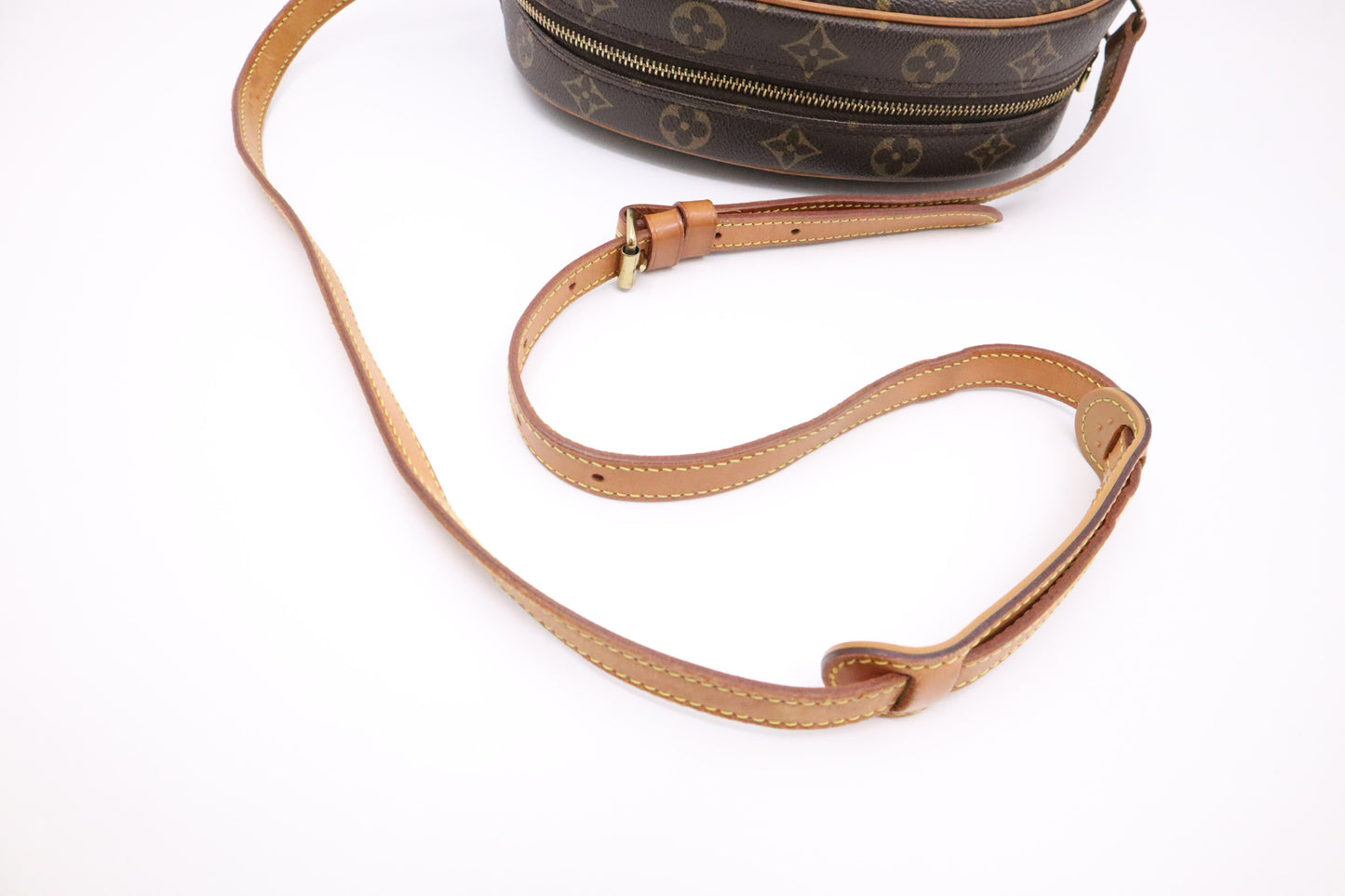 Louis Vuitton Blois in Monogram Canvas