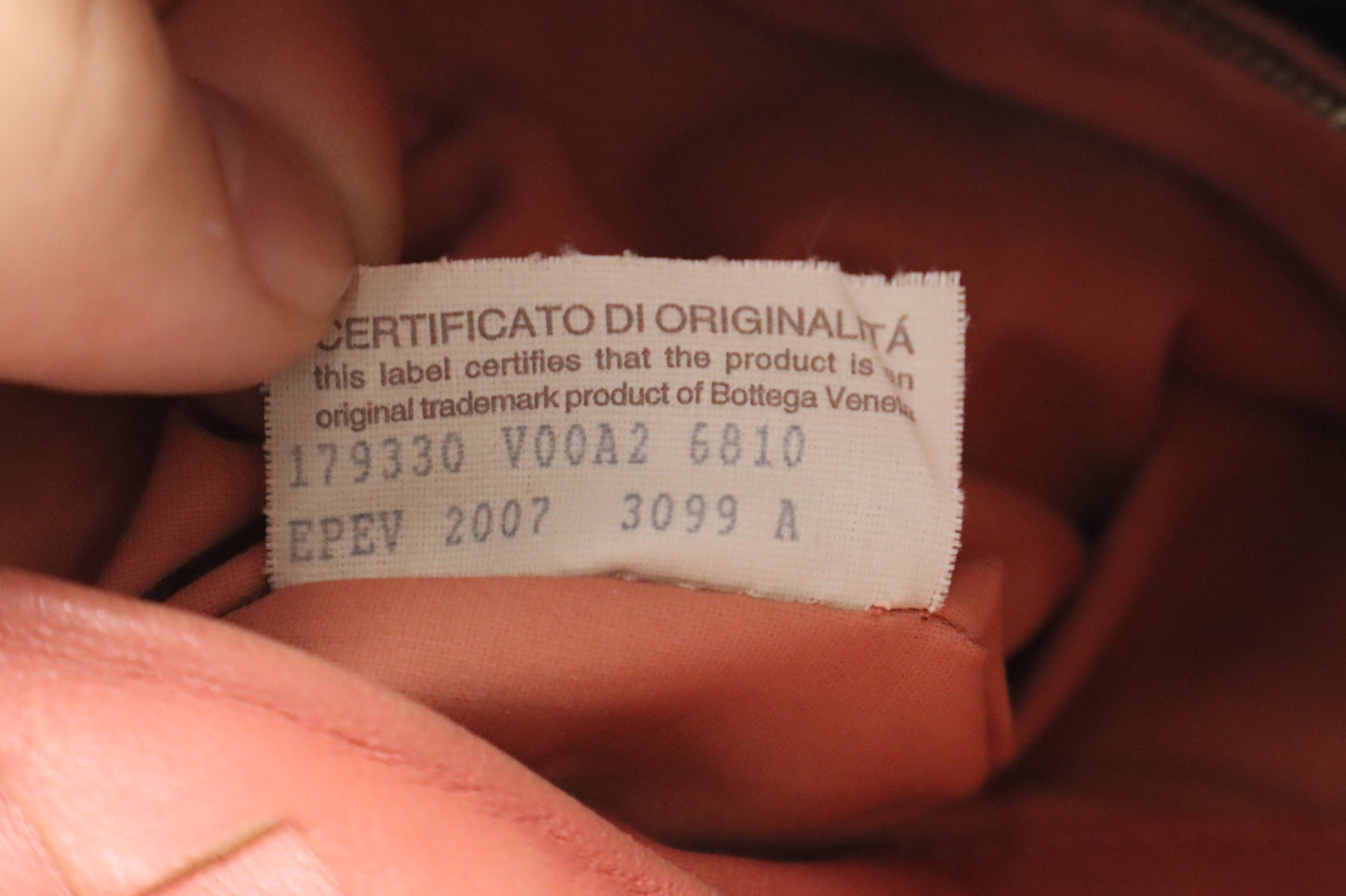 Bottega Veneta Leather Crossbody in Pink Intrecciato (Adjustable)