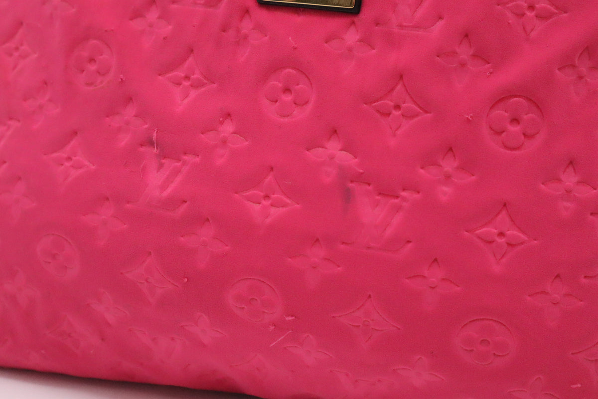 Louis Vuitton Scuba GM in Pink Neoprene
