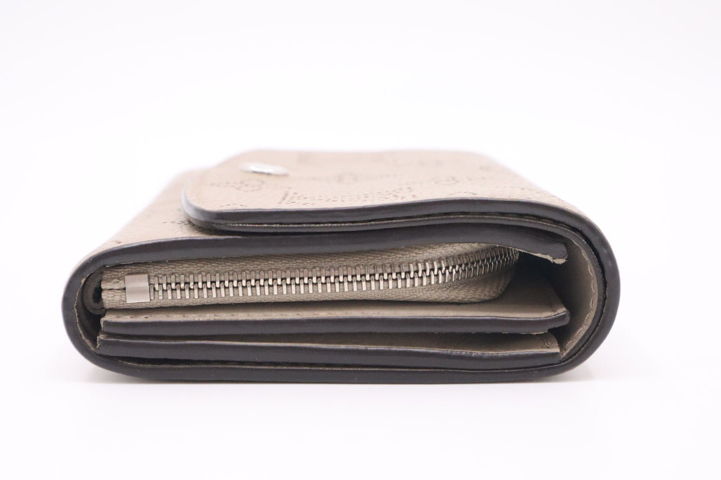 Louis Vuitton Iris Compact Wallet in Galet Mahina Leather