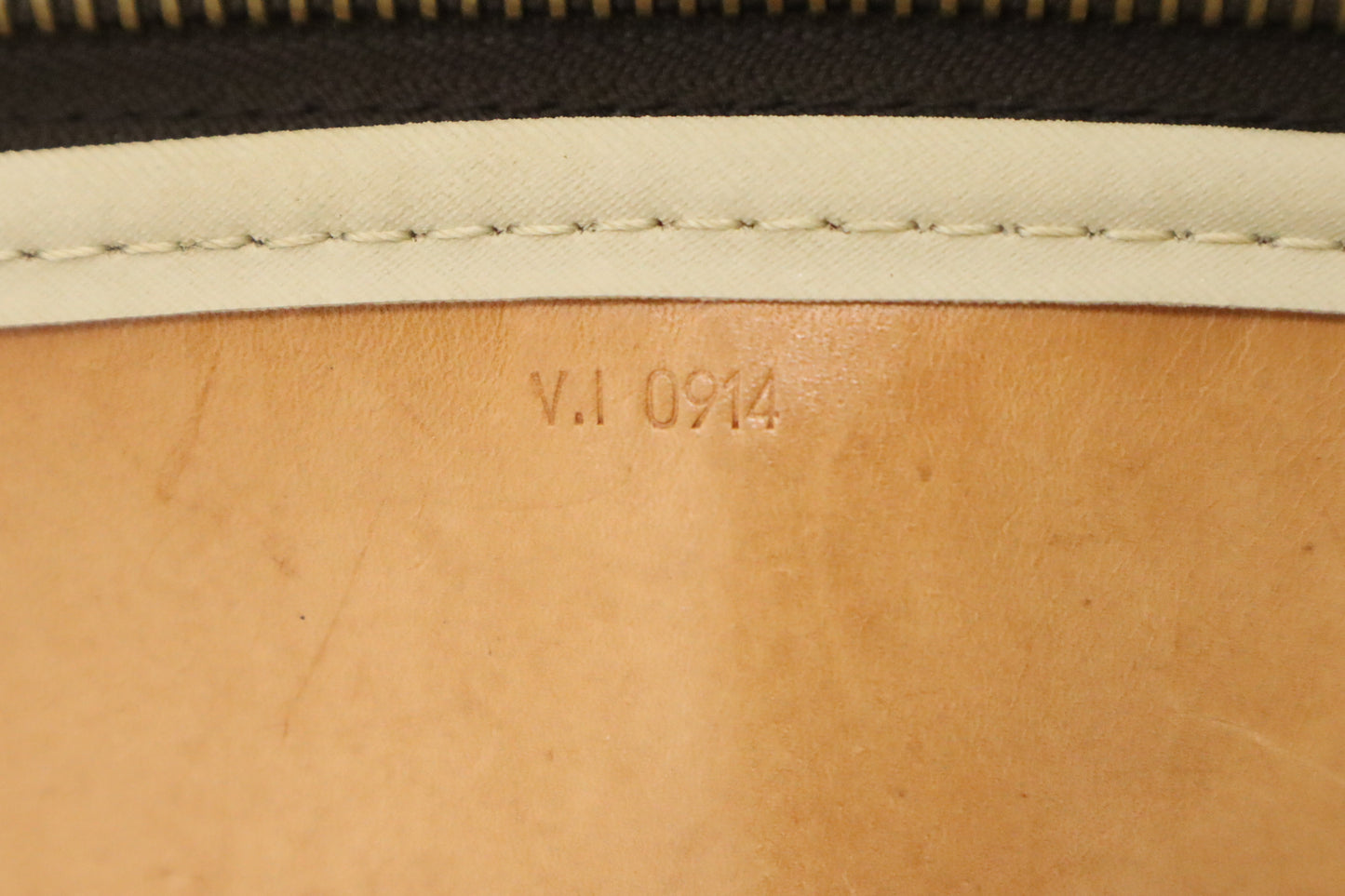 Louis Vuitton Alize in Monogram Canvas