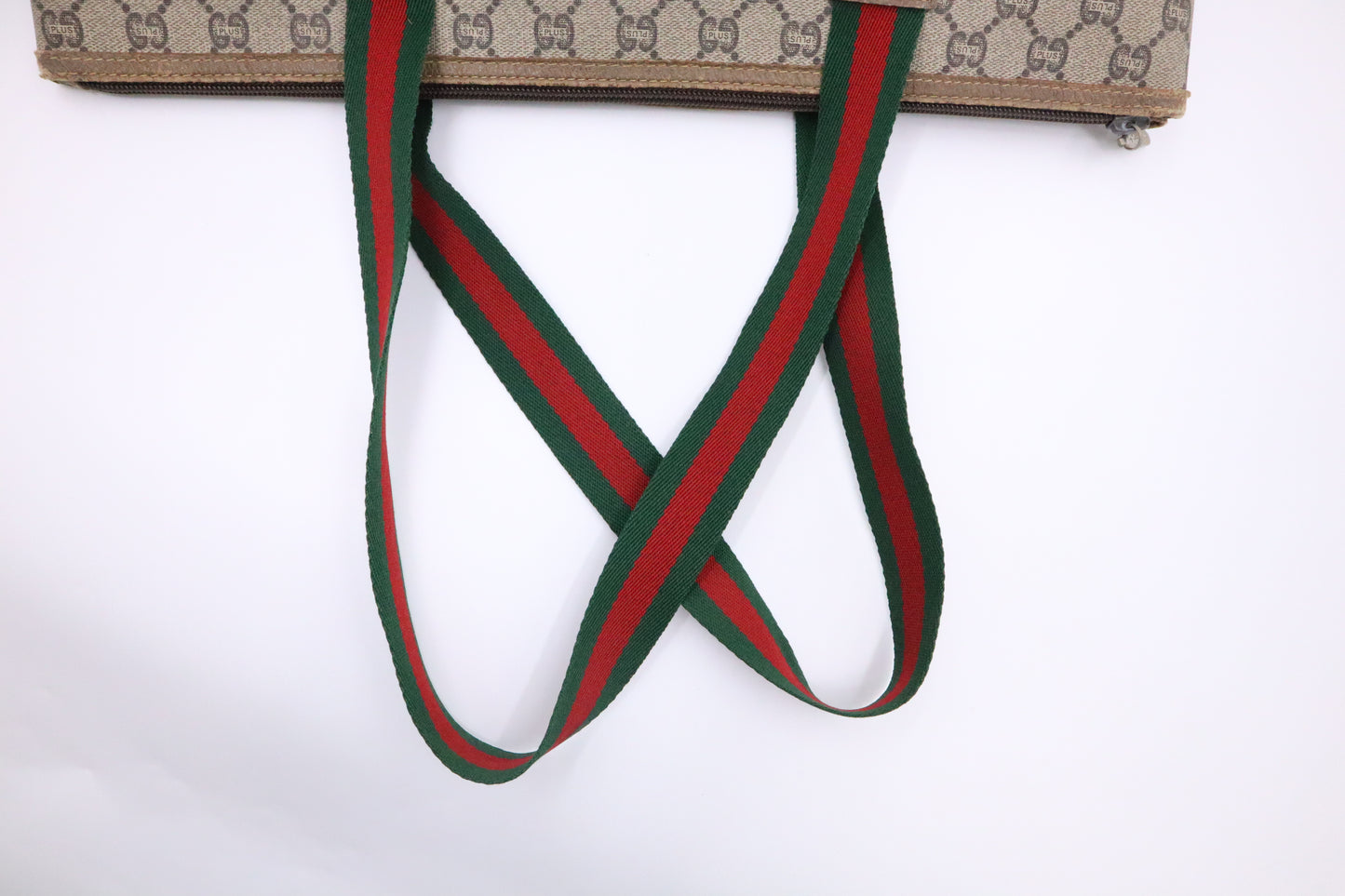 Gucci Plus Sherry Line Shoulder Bag in GG Canvas