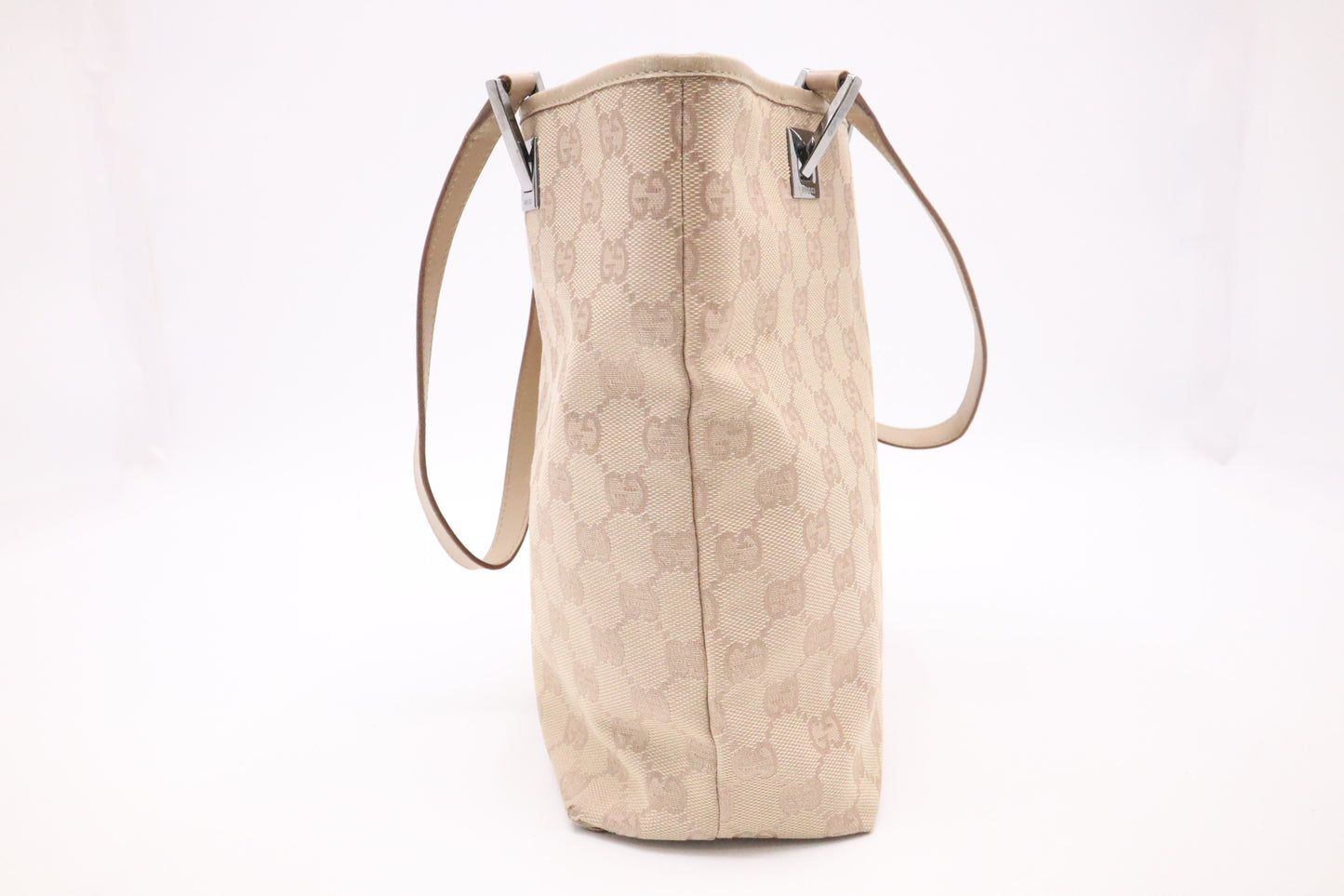 Gucci Bucket Bag in Beige Canvas