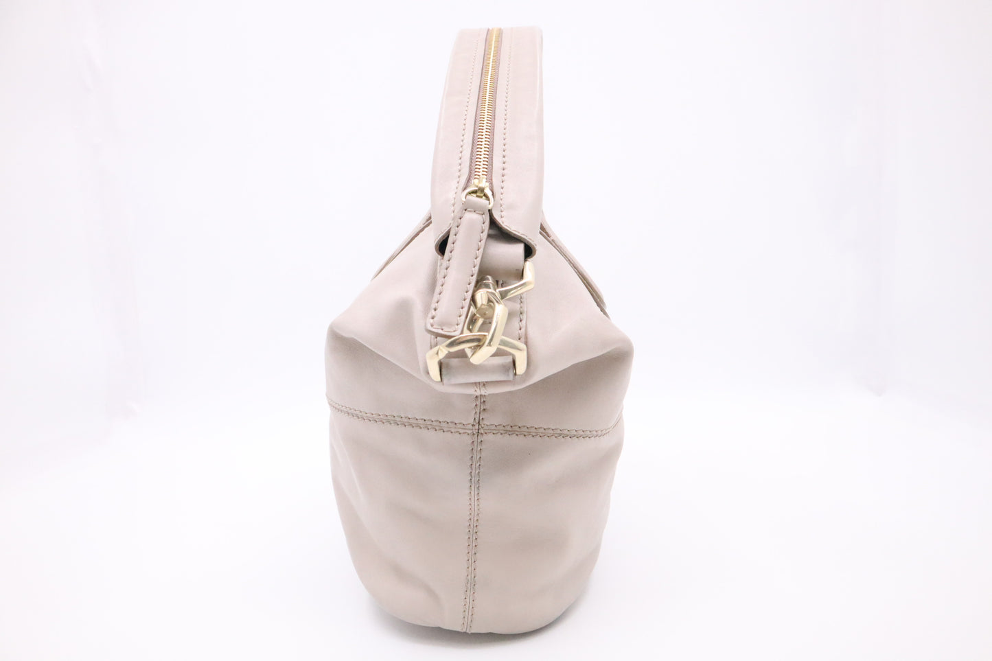 Givenchy Shoulder Bag in Greige Leather