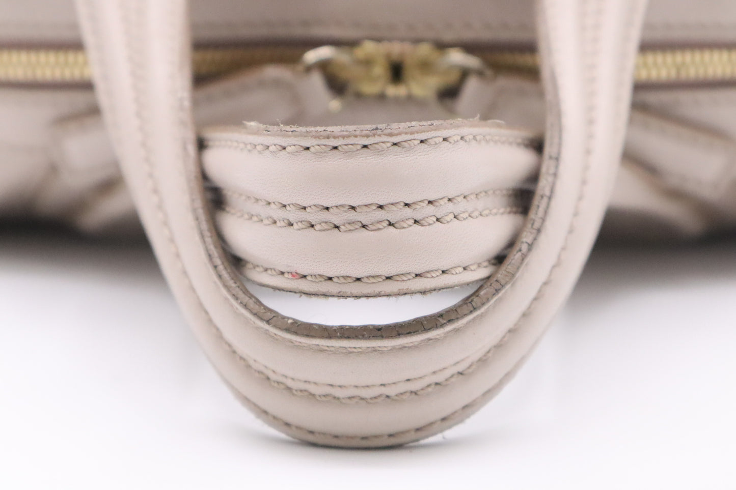 Givenchy Shoulder Bag in Greige Leather