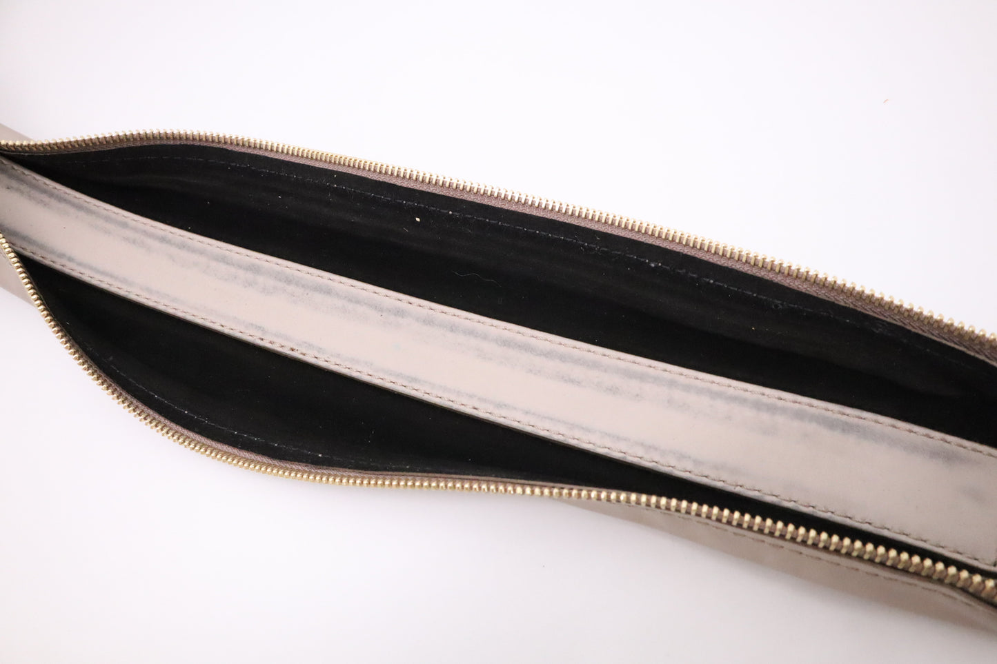 Givenchy Shoulder Bag in Greige Leather
